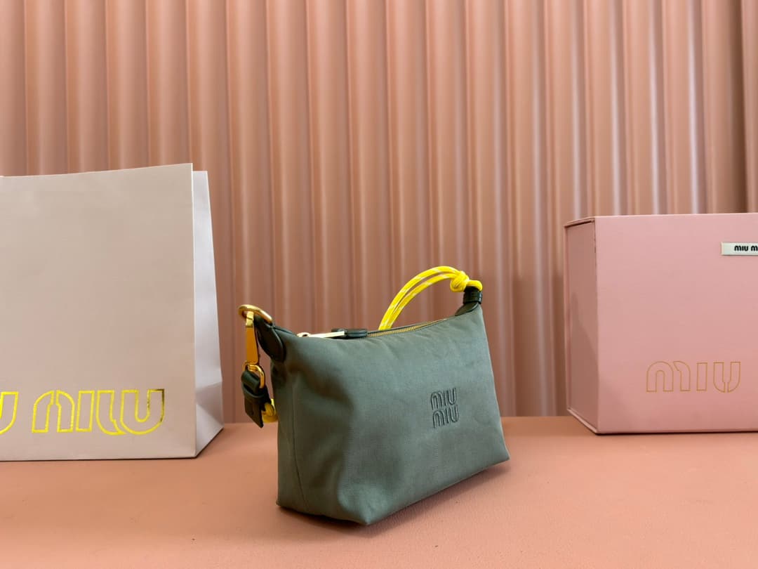 Miu Miu Gabardine pouch Green 5NE841 High