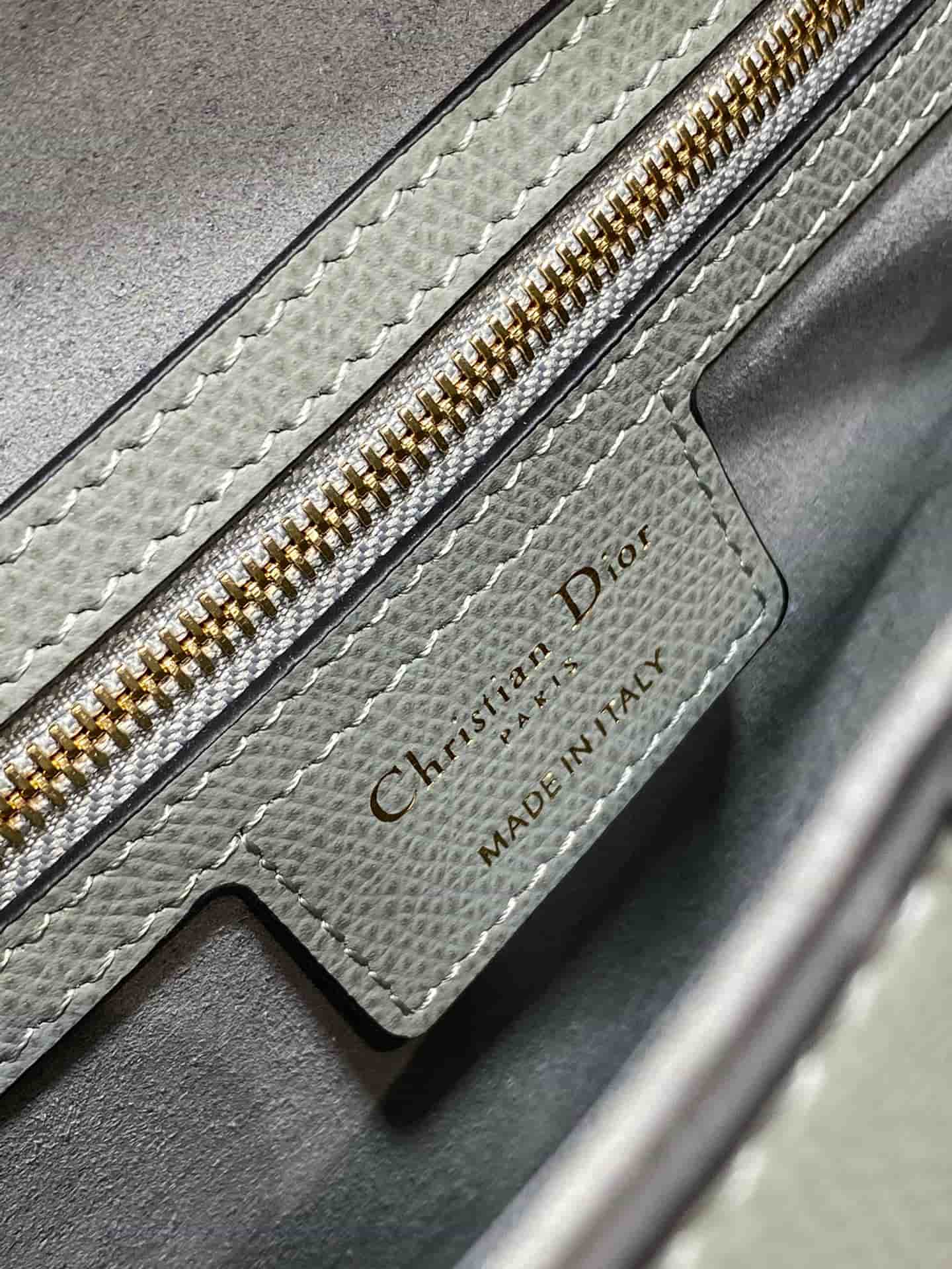 SADDLE BAG Grained Calfskin Grey High