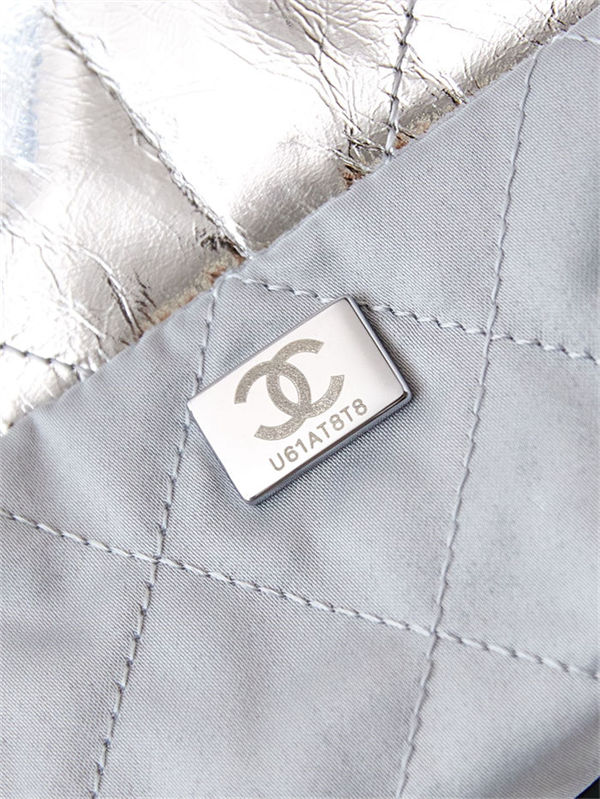 Chanel 22 SMALL HANDBAG Metallic Calfskin & Silver-Tone Metal AS3260 Silver A