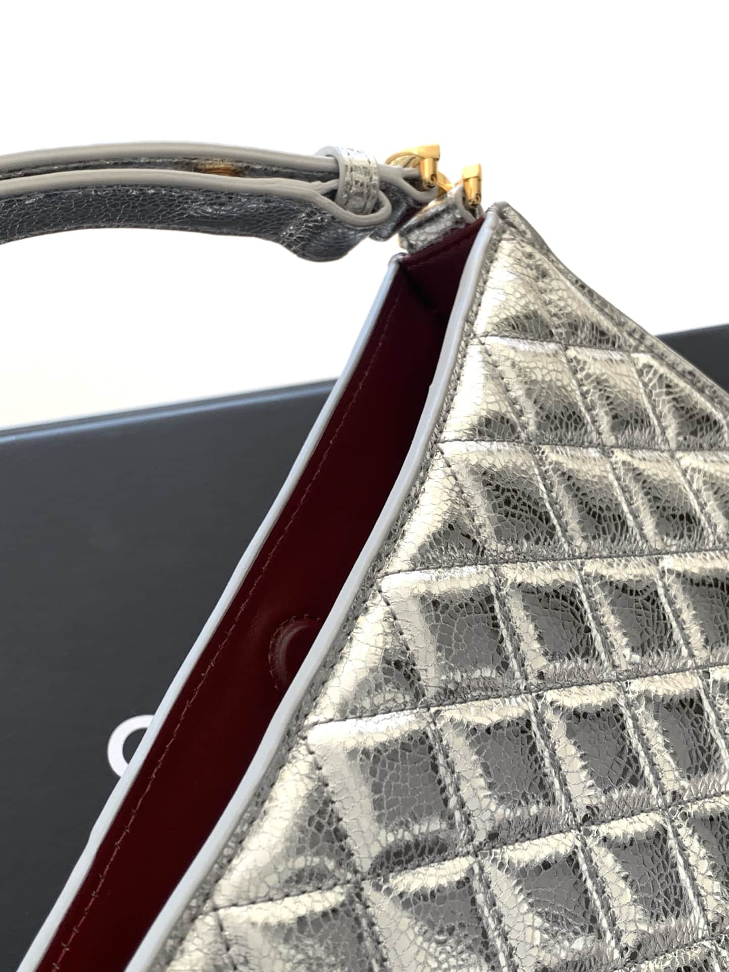 Chanel evening bag AS6045 lambskin & gold-tone metal silver high