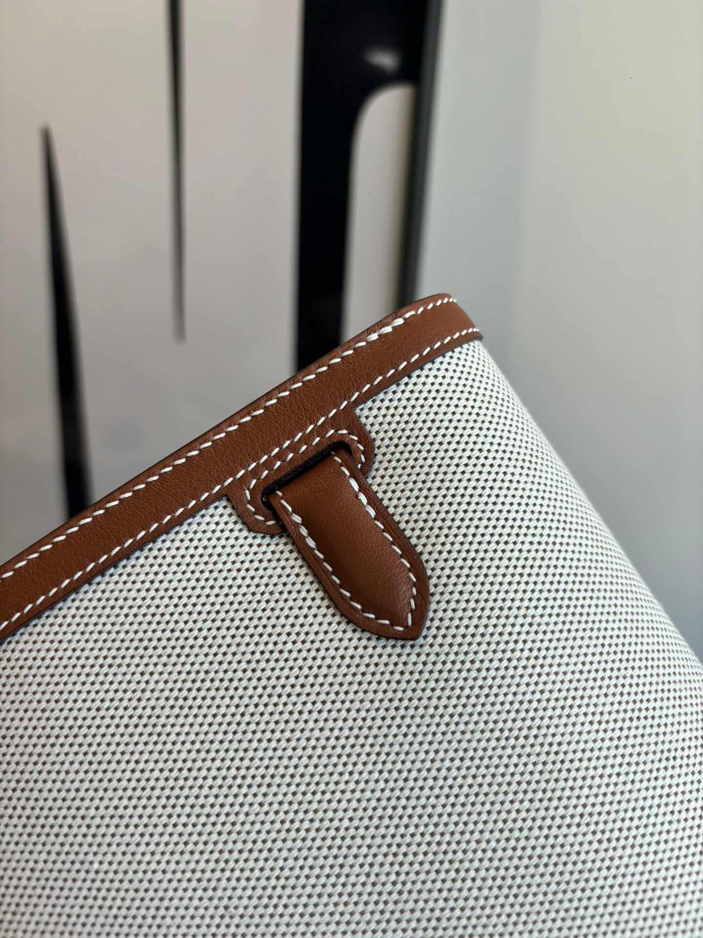 Hermes Kelly Depeches 25 pouch in H canvas and Swift Leather WAX High