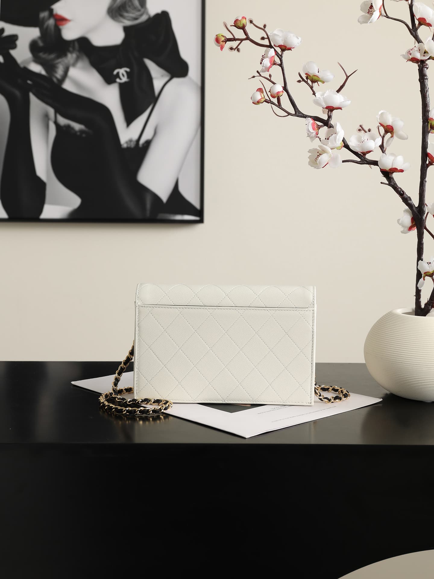 Chanel Wallet on Chain Shiny Grained Calfskin Lambskin & Gold-Tone Metal White AP5455 A