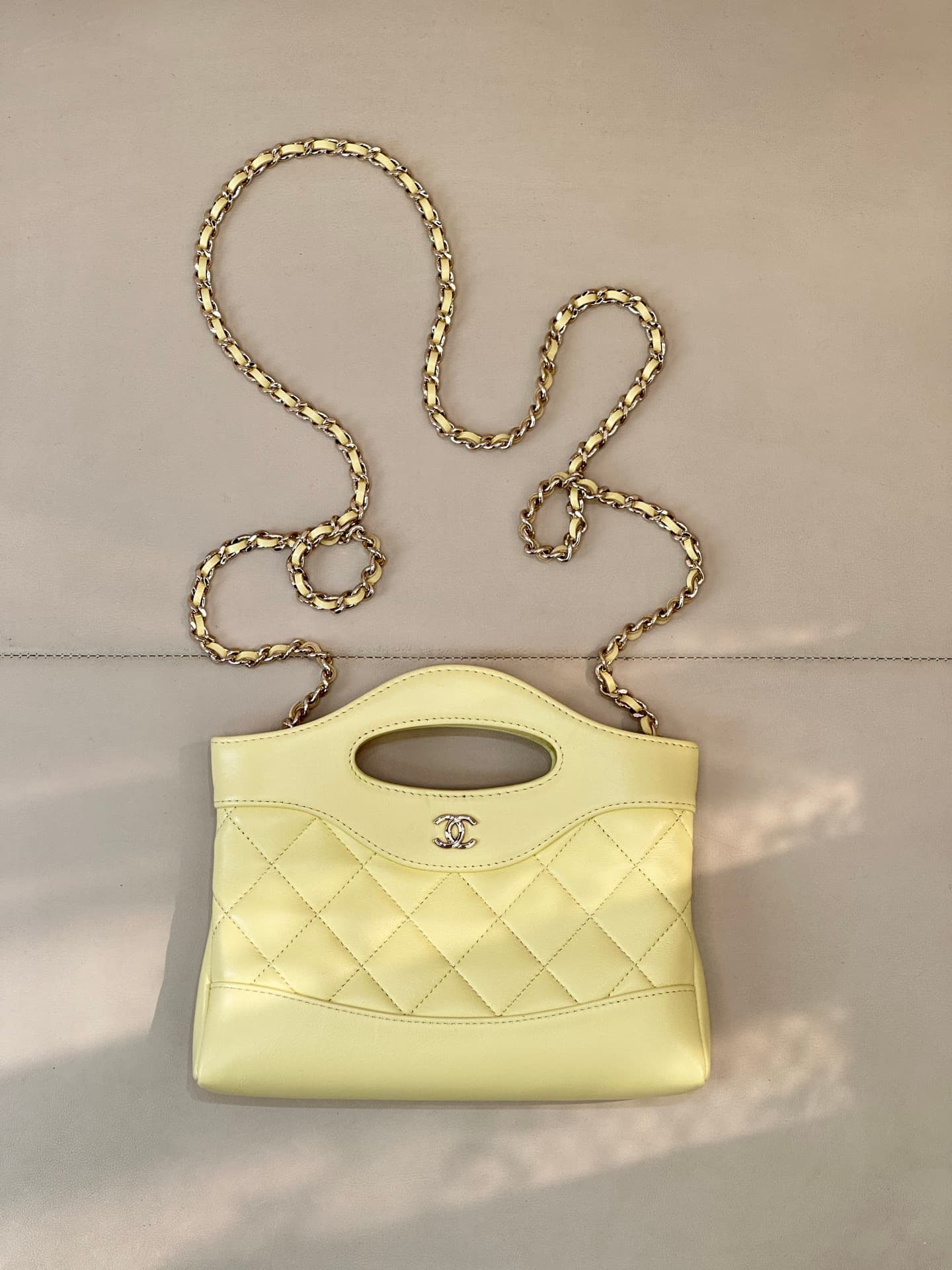 Chanel Clutch with chain Lambskin & Gold-Tone Metal AP3656 Light Yellow TOP
