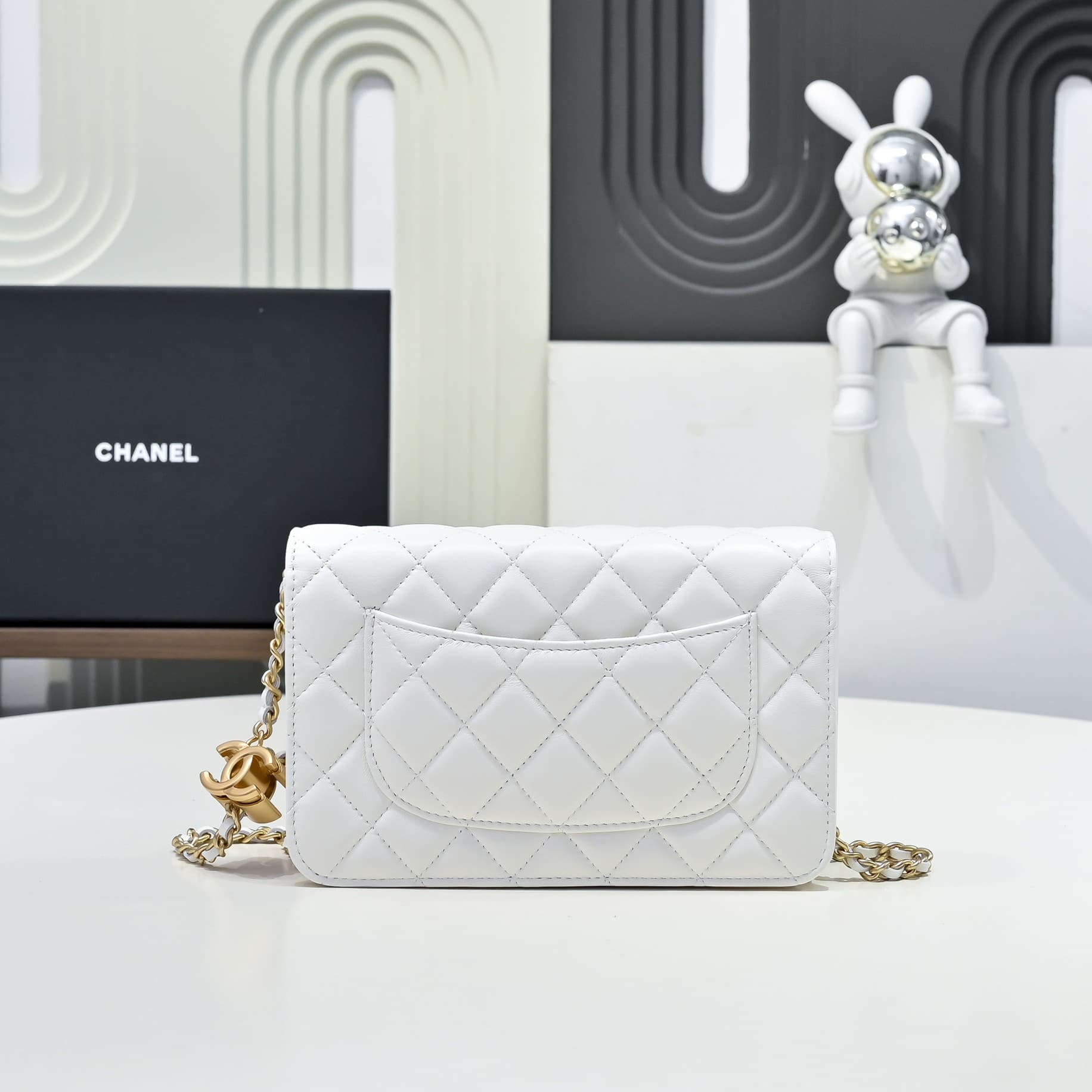 Chanel Wallet on Chain Quilted Leather & Gold-Tone Metal White AP3938 High