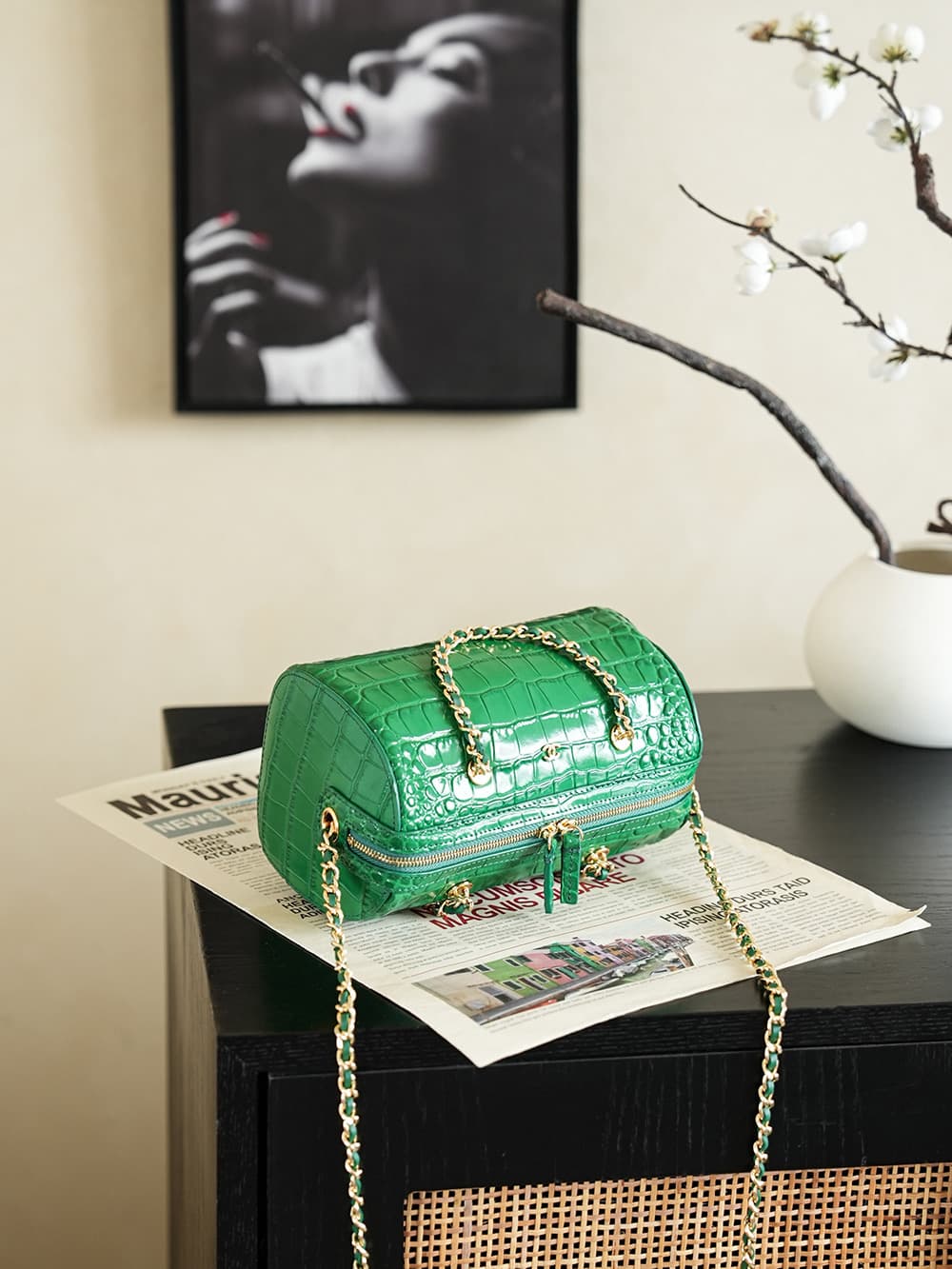 Chanel Mini Timeless Classic Barrel Bag crocodile-embossed calfskin& Gold-Tone Metal Green AP5390 A