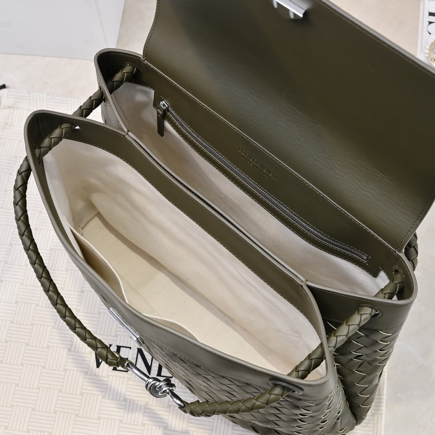 BV Andiamo Messenger High