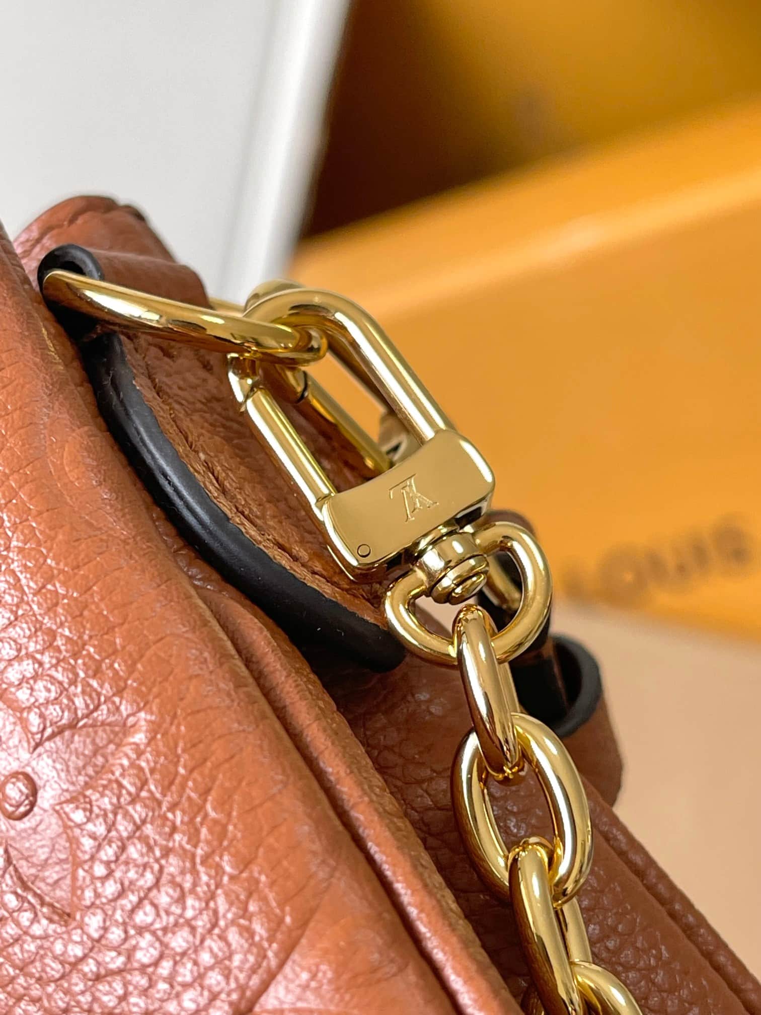 Louis Vuitton Pochette Liv Cognac Monogram Empreinte embossed supple grained cowhide leather M11916 TOP
