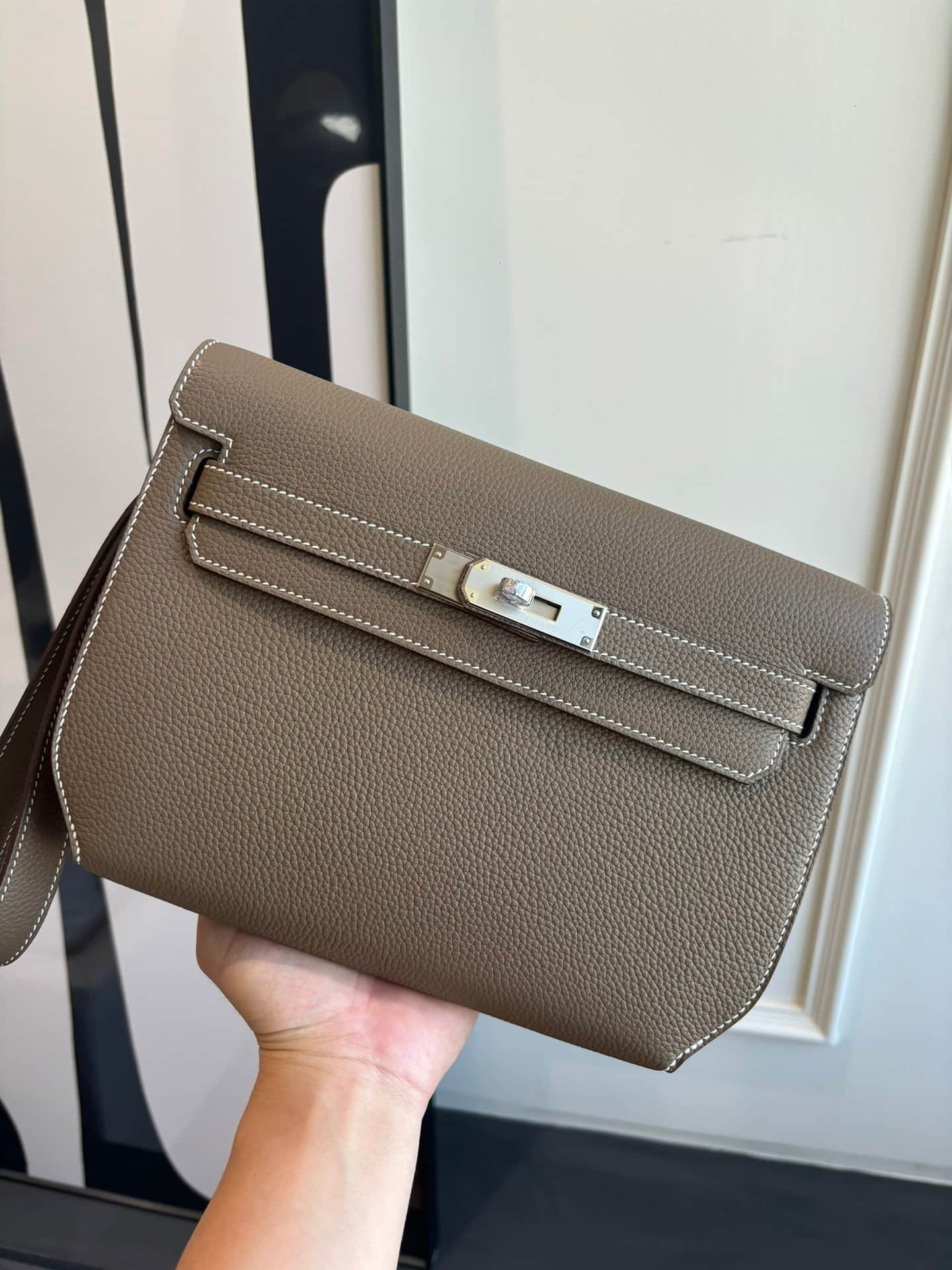 Hermes Kelly Depeches 25 Pouch Togo Leather WAX High