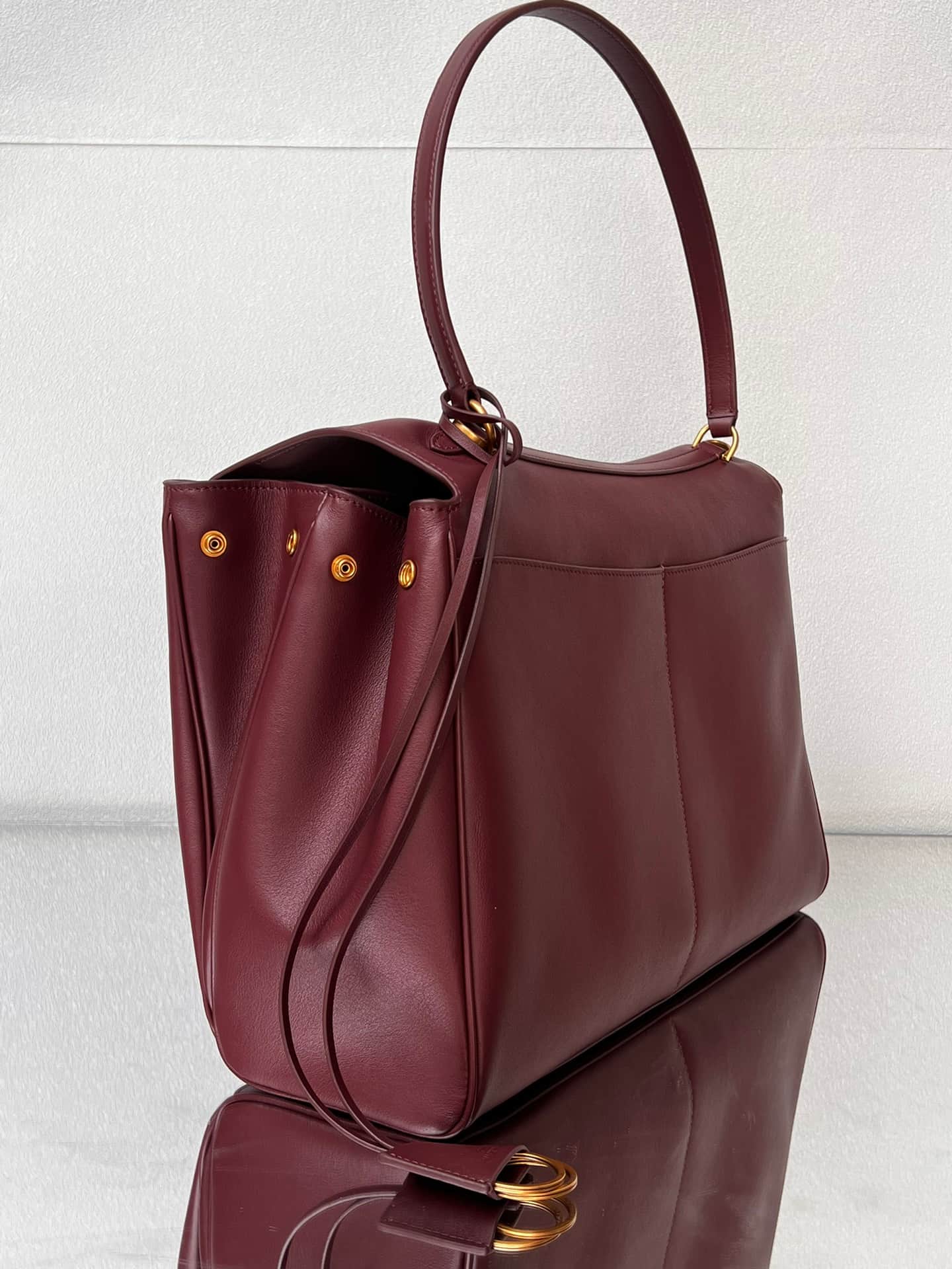 Balenciaga Rodeo Large Bag in Dark Burgundy Leather With Gold-Tone Metal TOP