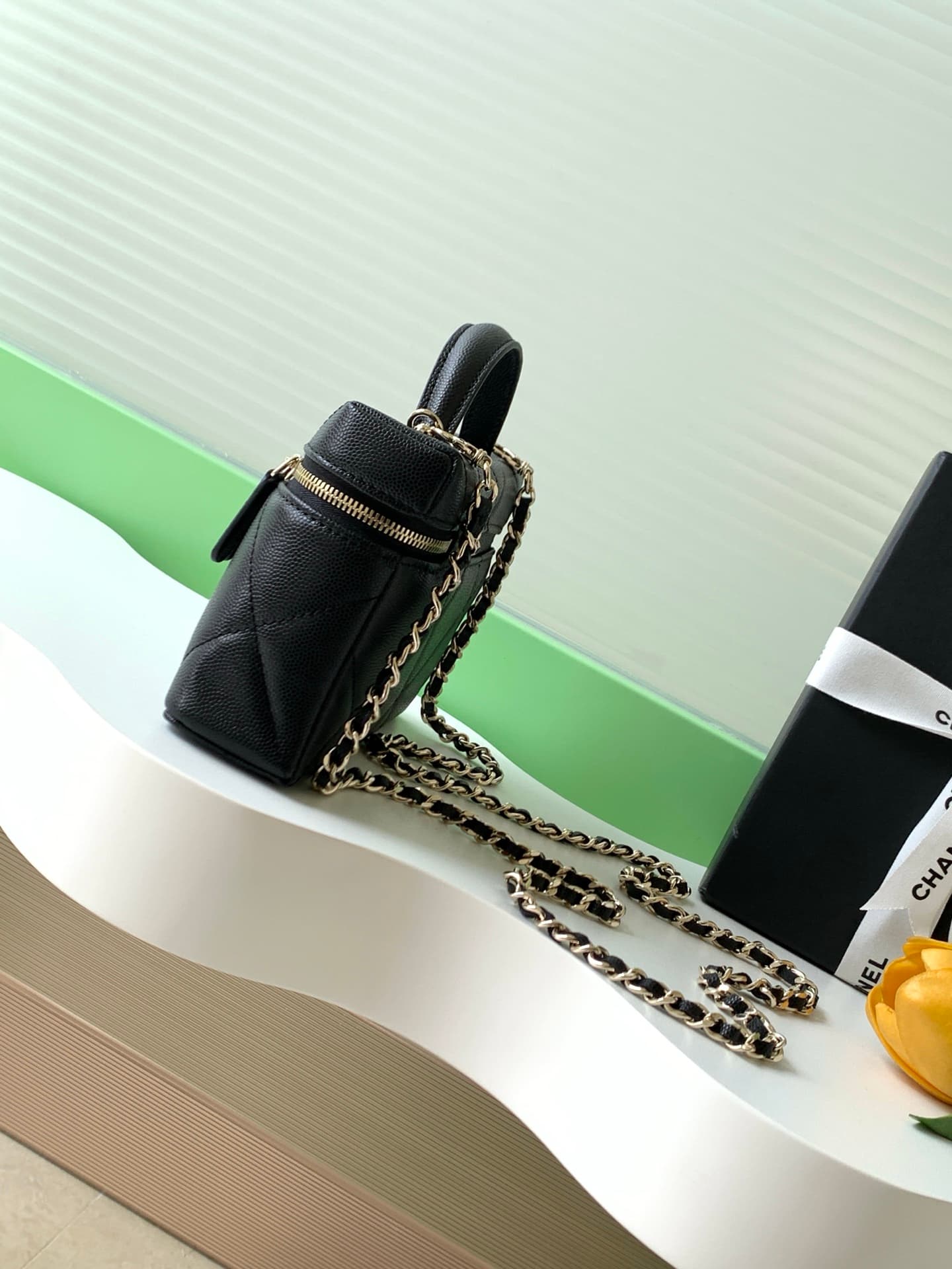 Chanel Vanity with Chain Grained Shiny Calfskin & Gold-Tone Metal Black AP4936 A