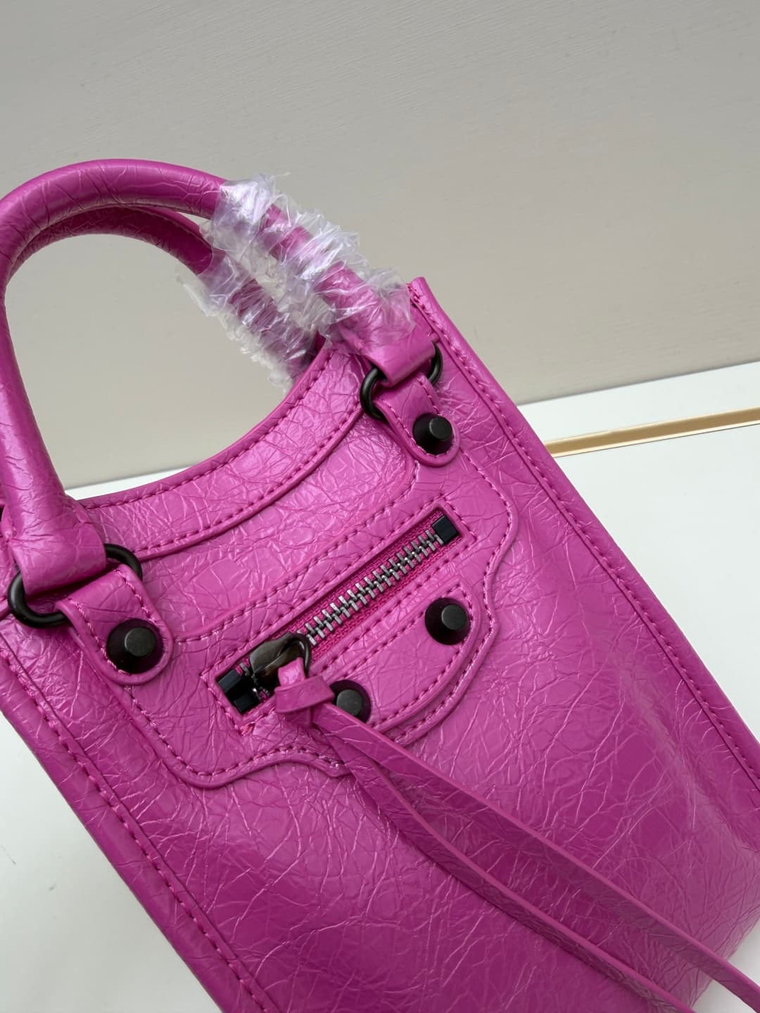 Balenciaga Le City Leather Tote Phone Holder Vibrant Pink High