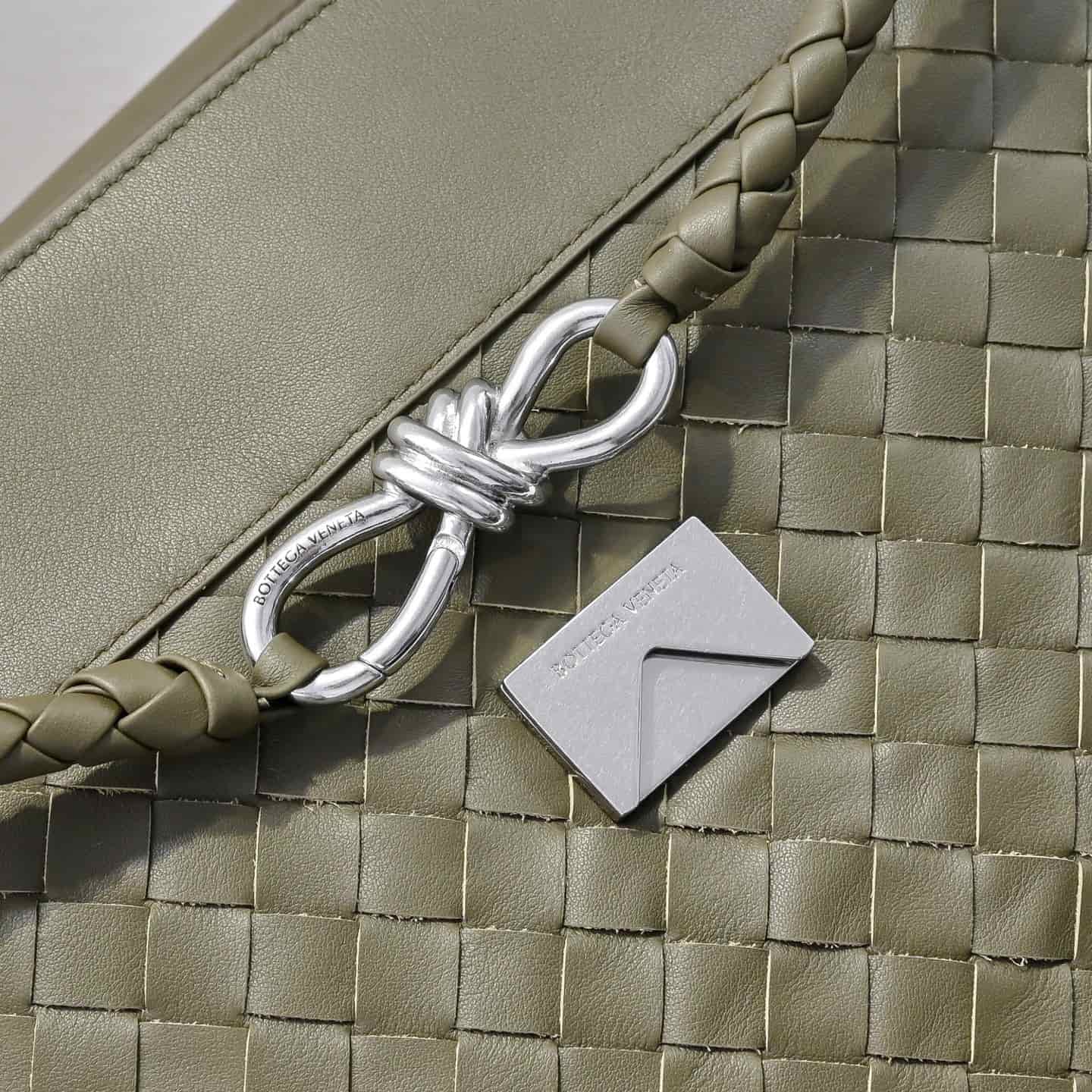 BV Large Andiamo Messenger High