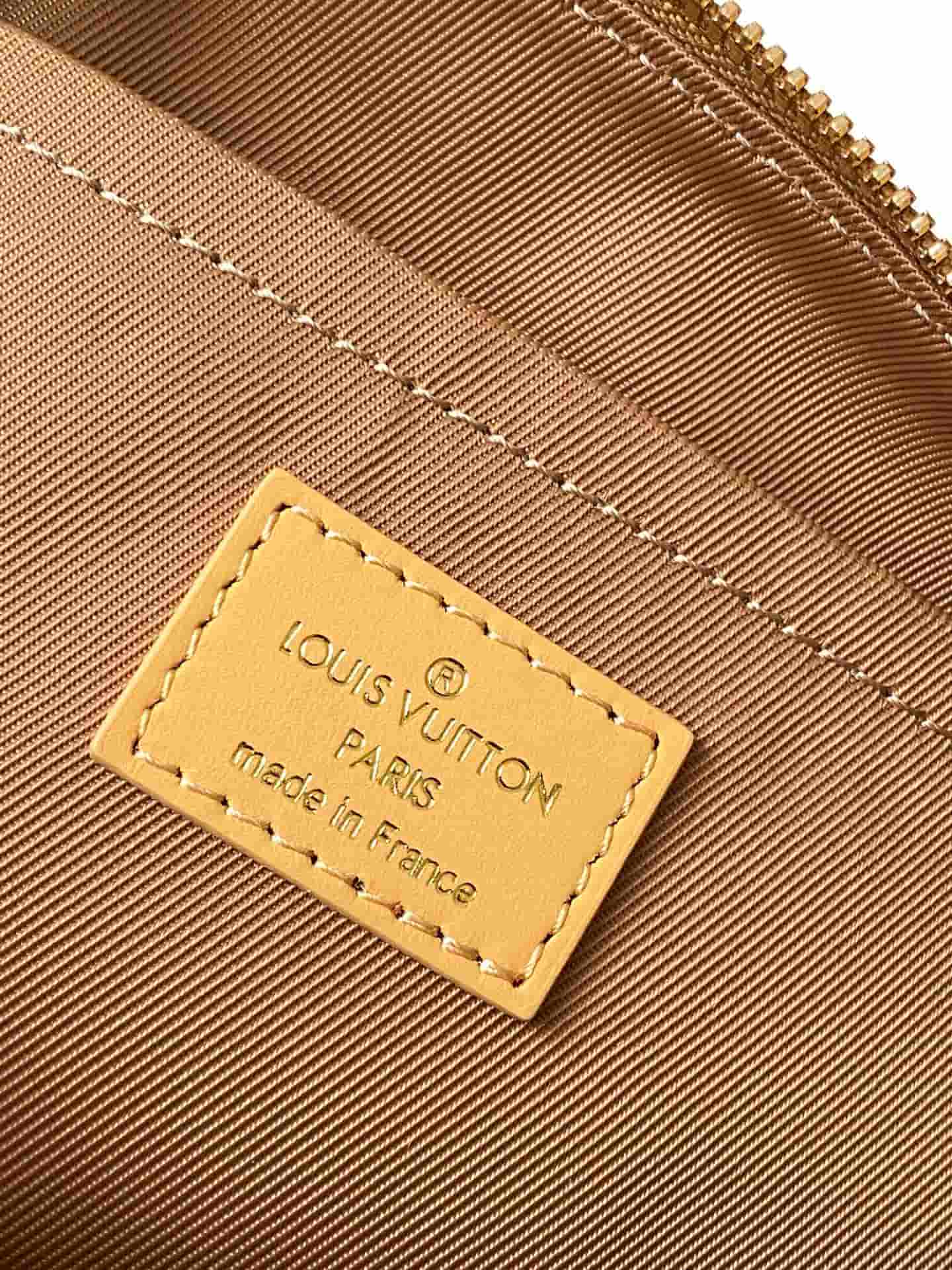 Louis Vuitton Keepall Bandouliere 25 Monogram Embossed Canvas M12627 High