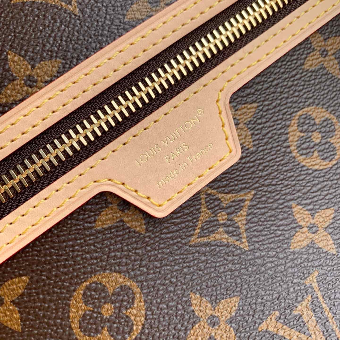 Louis Vuitton Lineup Monogram coated canvas M27335 High