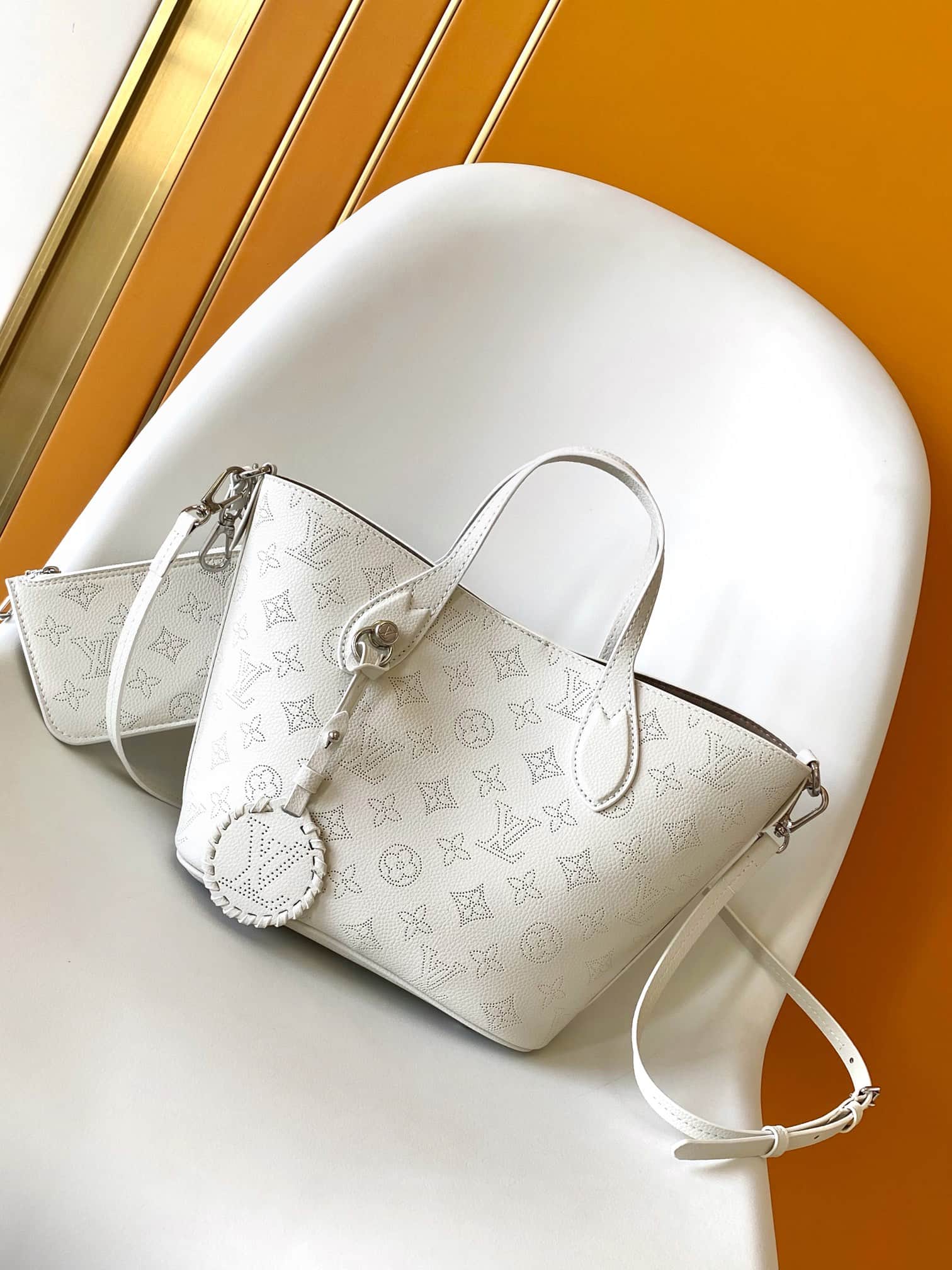 Louis Vuitton Blossom PM White Mahina perforated calfskin leather M11842 High