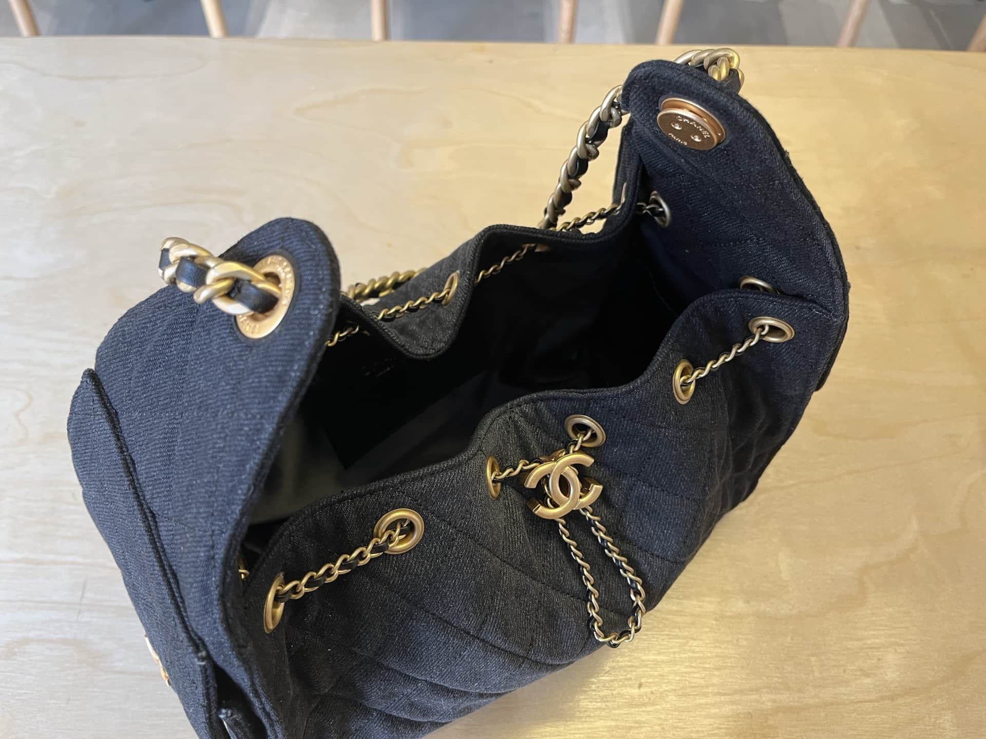 Chanel 25 Small Hobo handbag AS5293 Denim & Gold-tone Metal Black A
