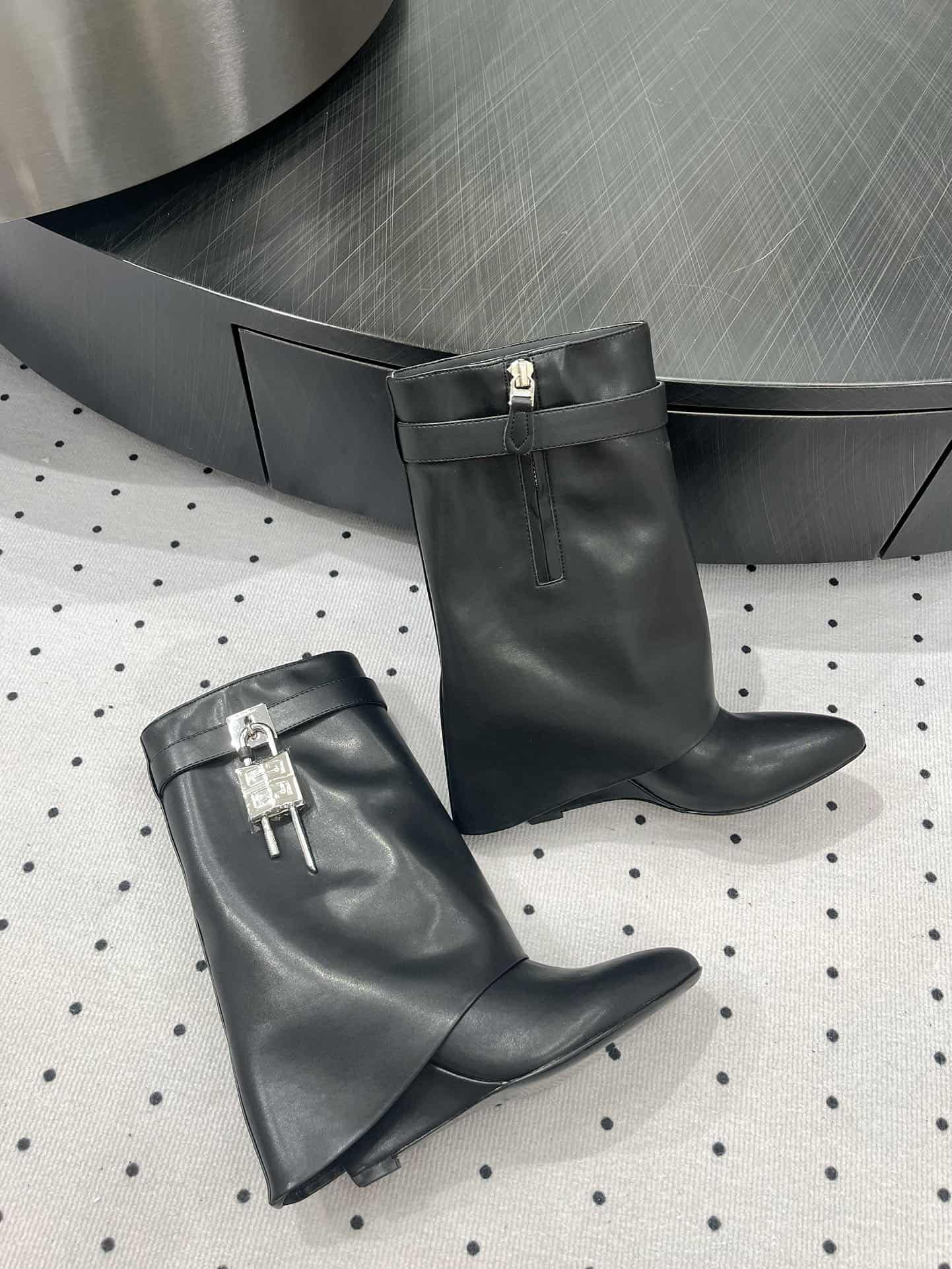 Givenchy Calfskin Shark Lock Ankle Boots Shoes Women