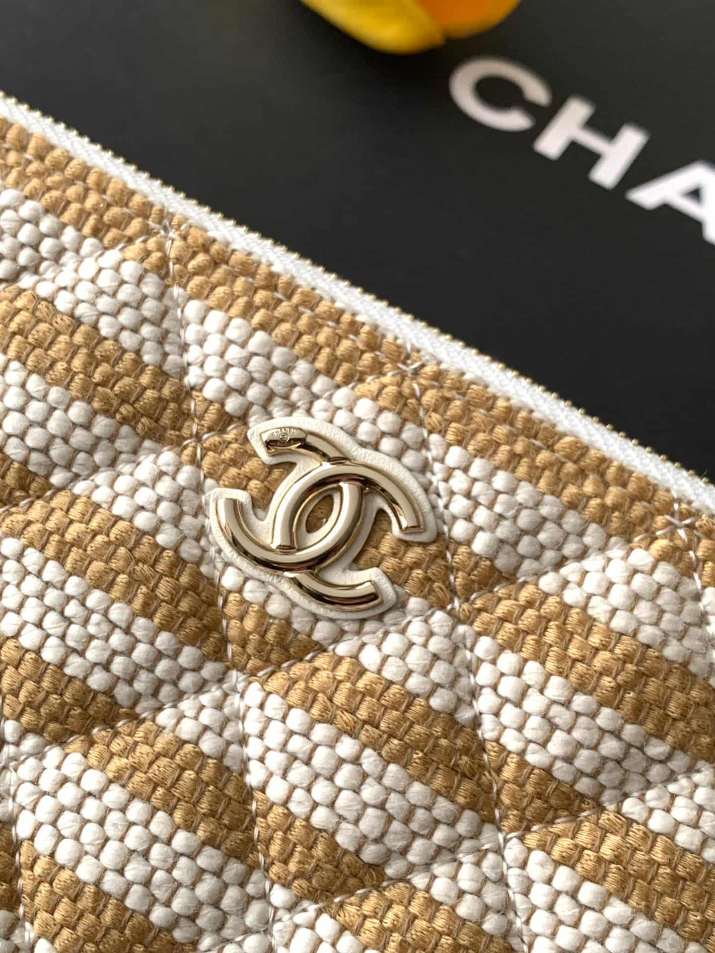 Chanel Zipped Case Printed Fabric & Gold-Tone Metal Beige & White AS4989 A