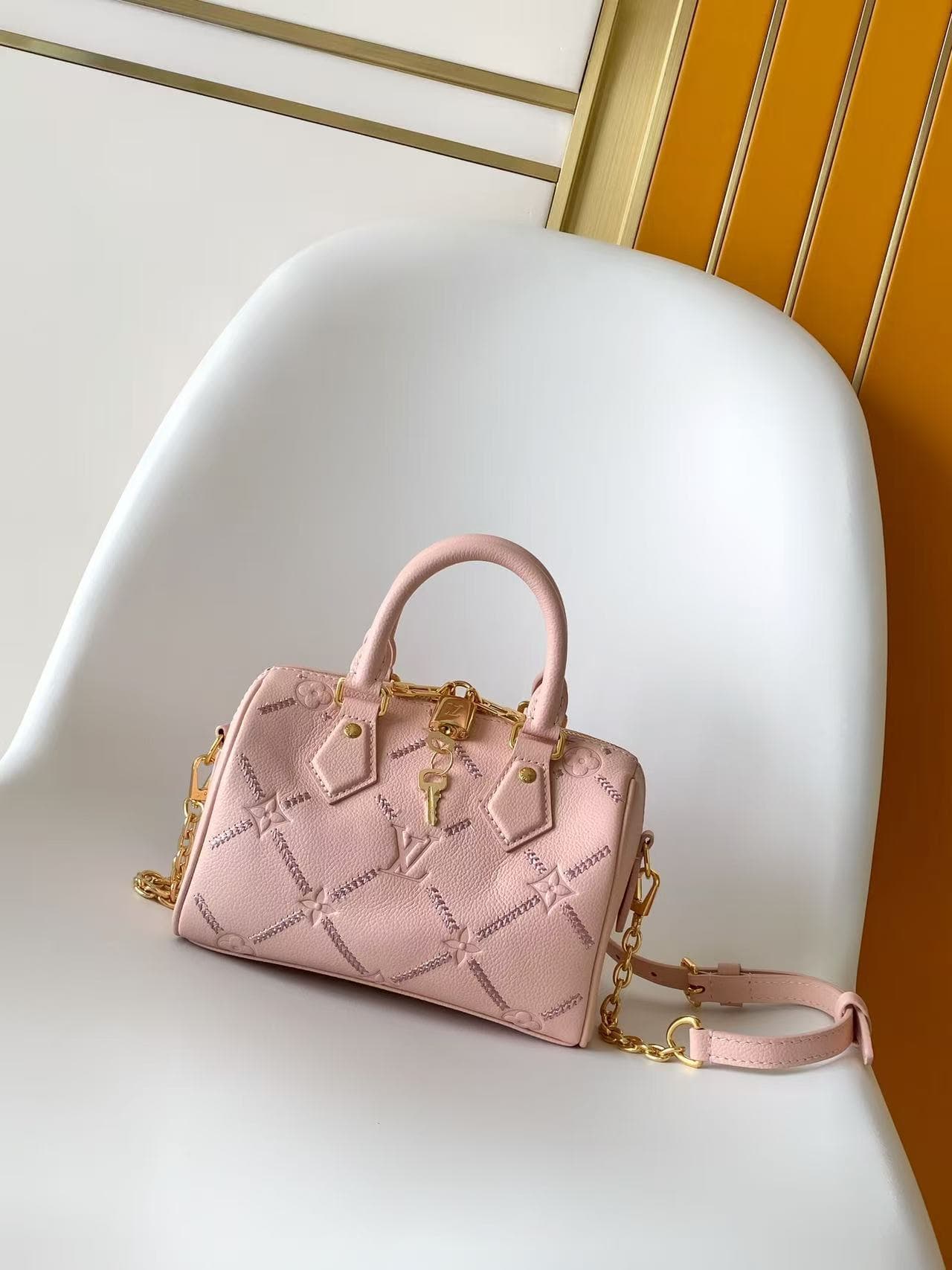 Louis Vuitton Speedy Bandouliere 20 Light Bliss Couture Cowhide leather M28529 High