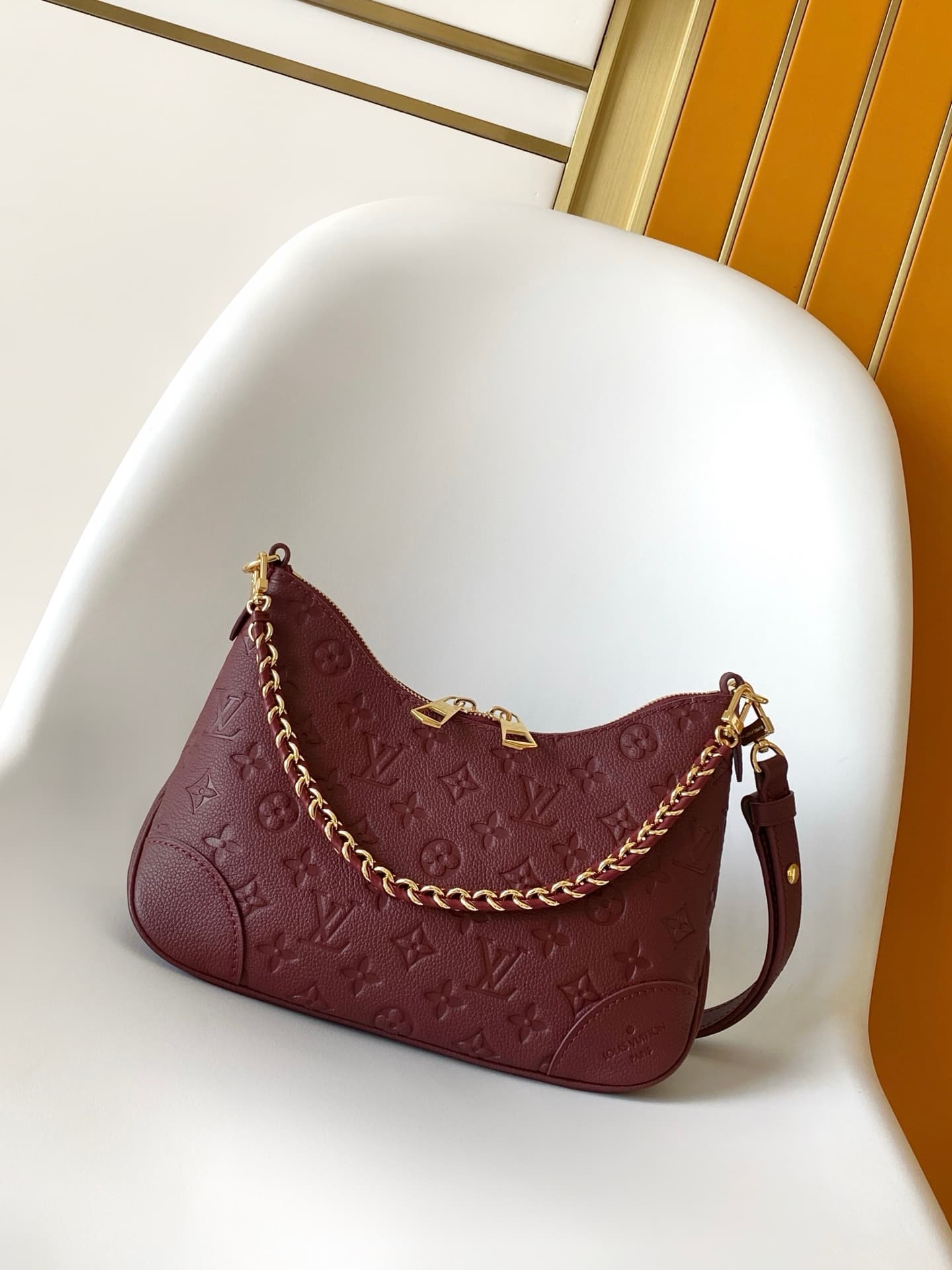 Louis Vuitton Boulogne PM Grenat Embossed grained cowhide leather M25827 High
