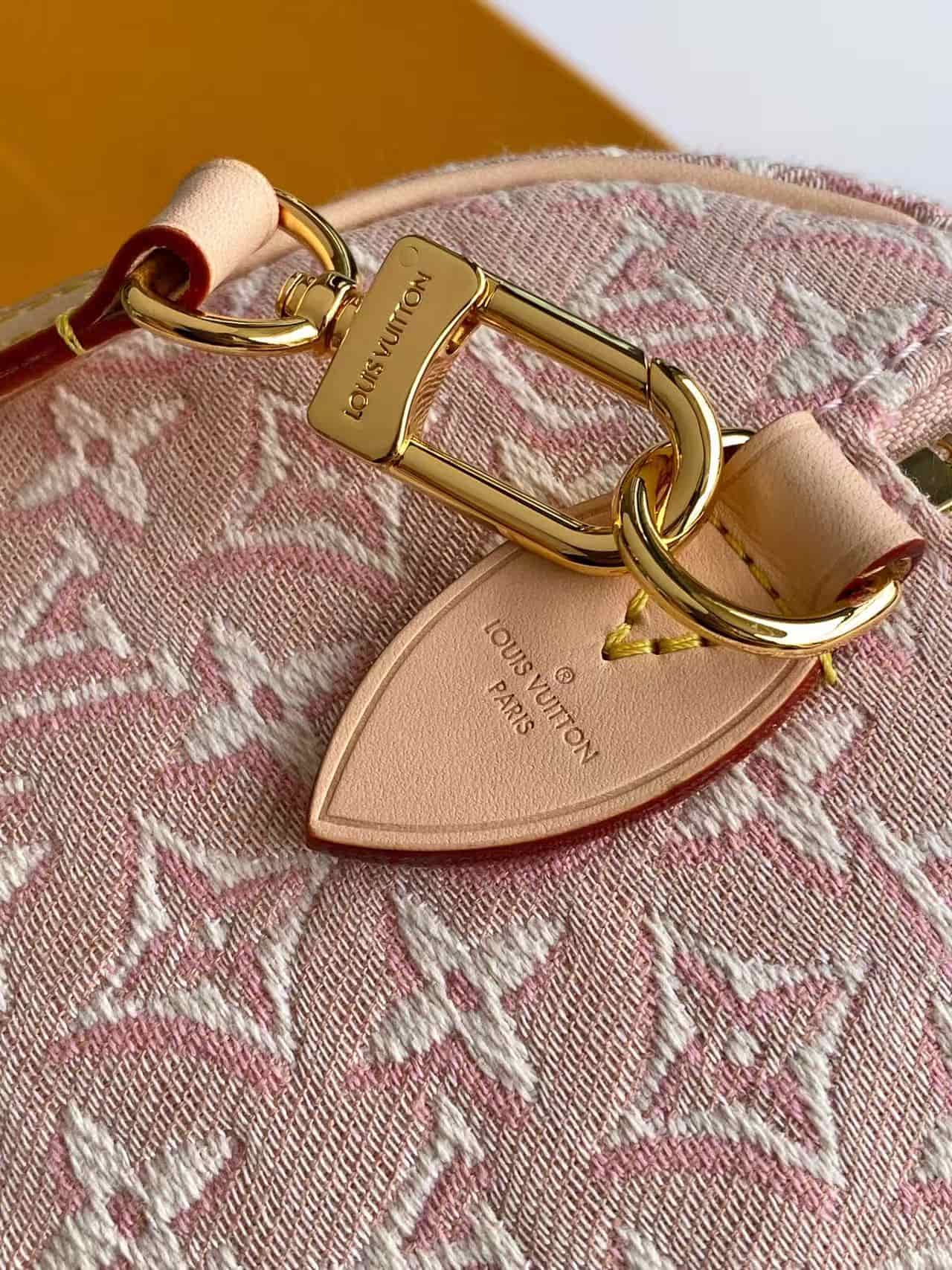 Louis Vuitton Speedy Bandoulière 20 Monogram Emblème Rose Ruban M2A039 High