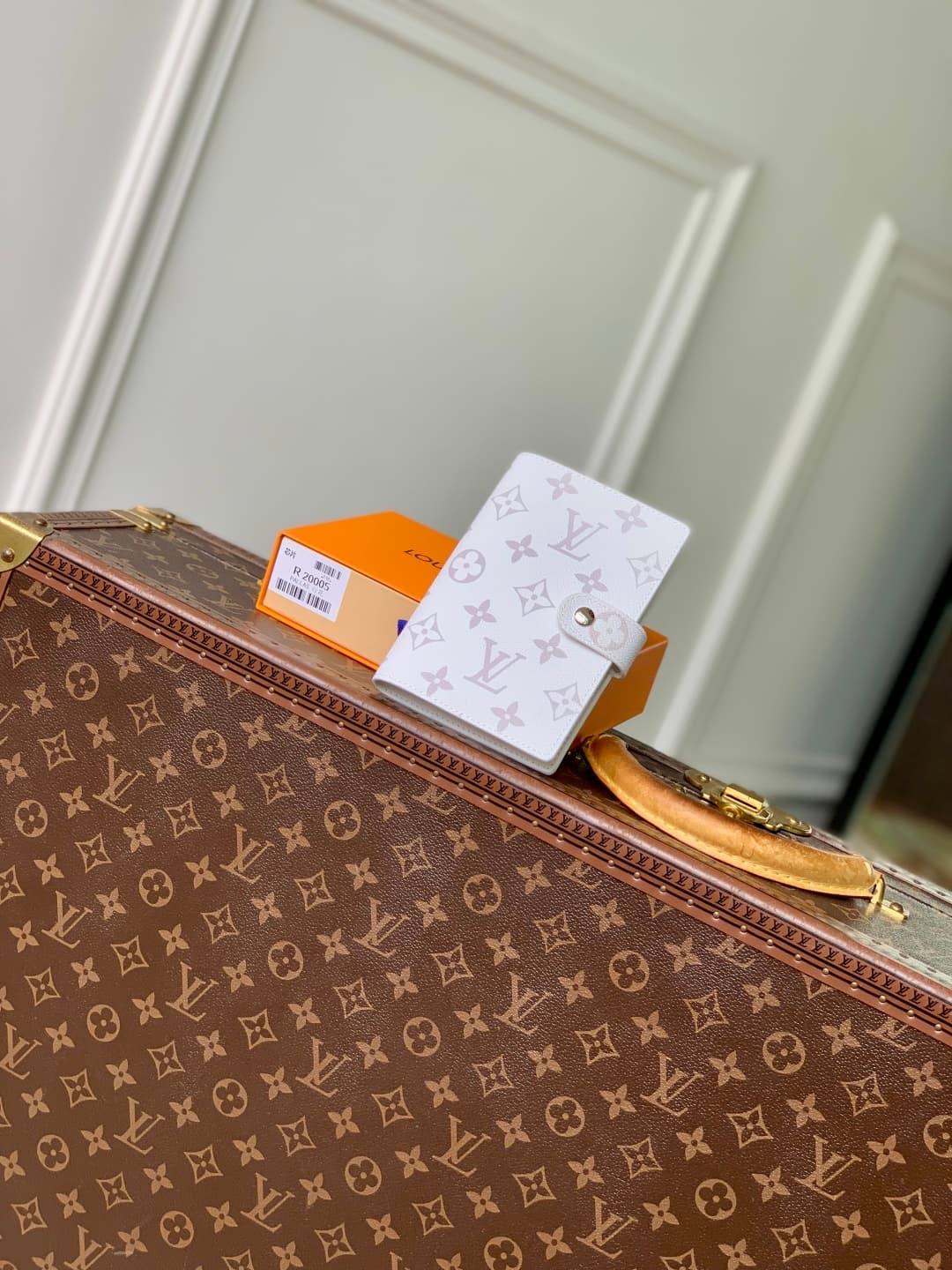 Louis Vuitton Small Ring Agenda Cover Monogram canvas R20005 High