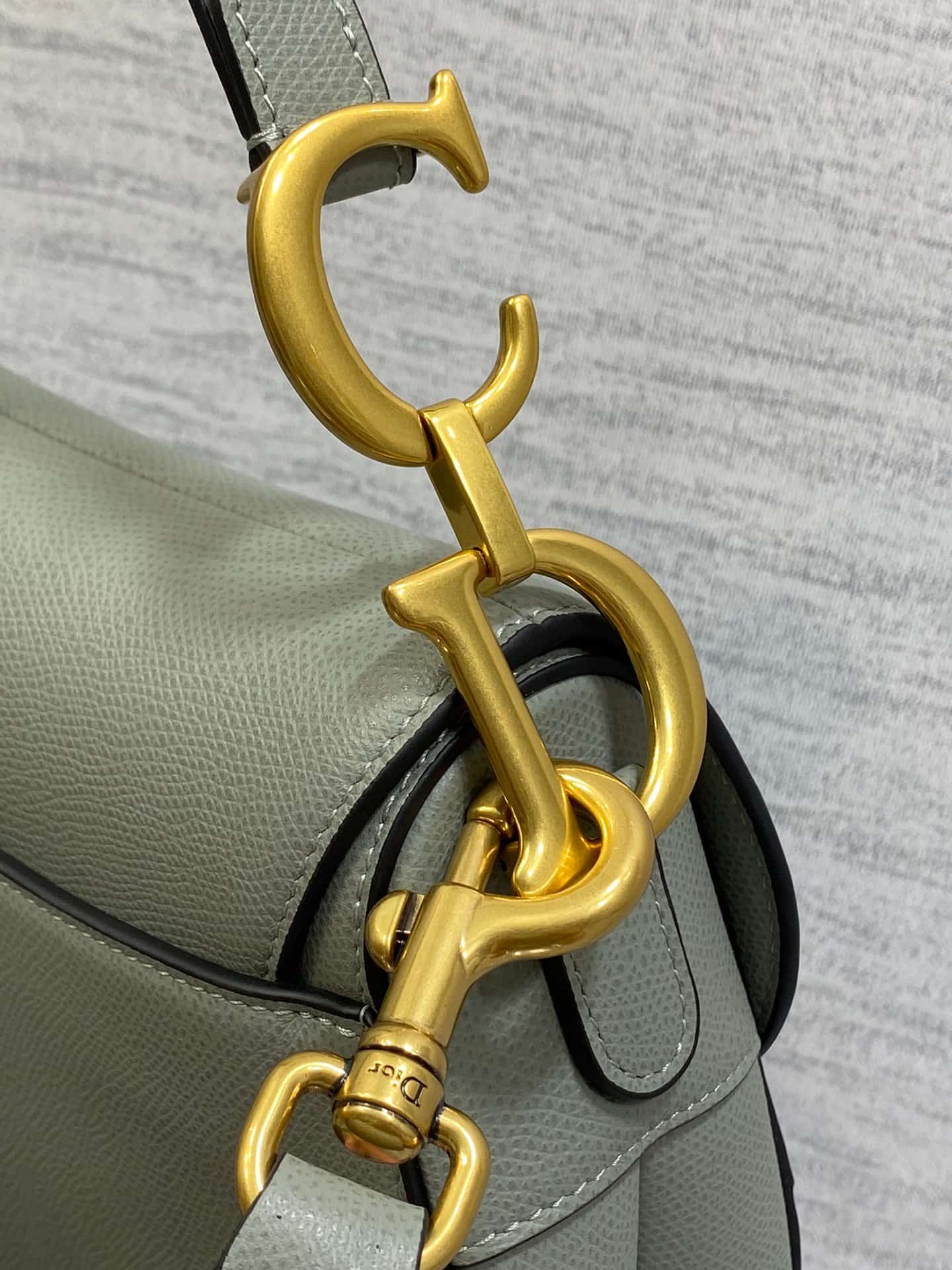 SADDLE BAG Grained Calfskin Grey High