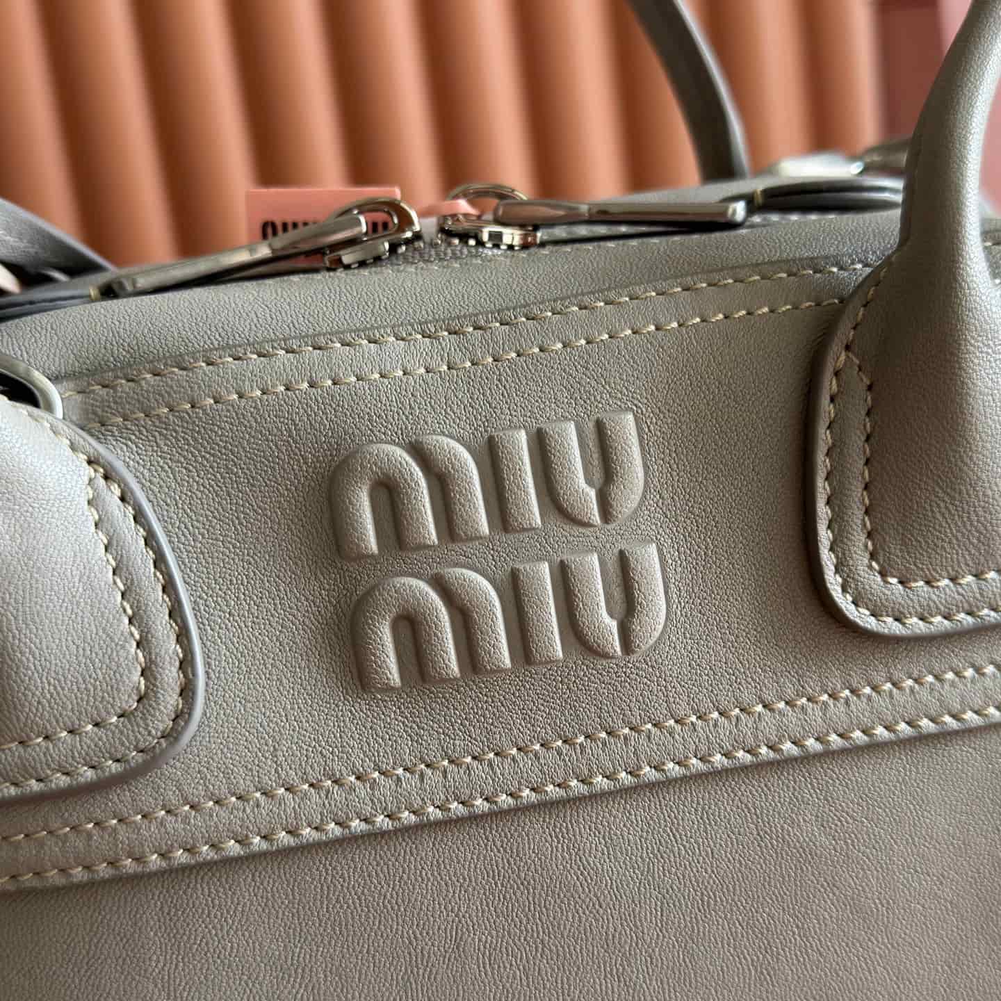 Miu Miu Vivant nappa leather bag Chalk Grey 5bb199 TOP