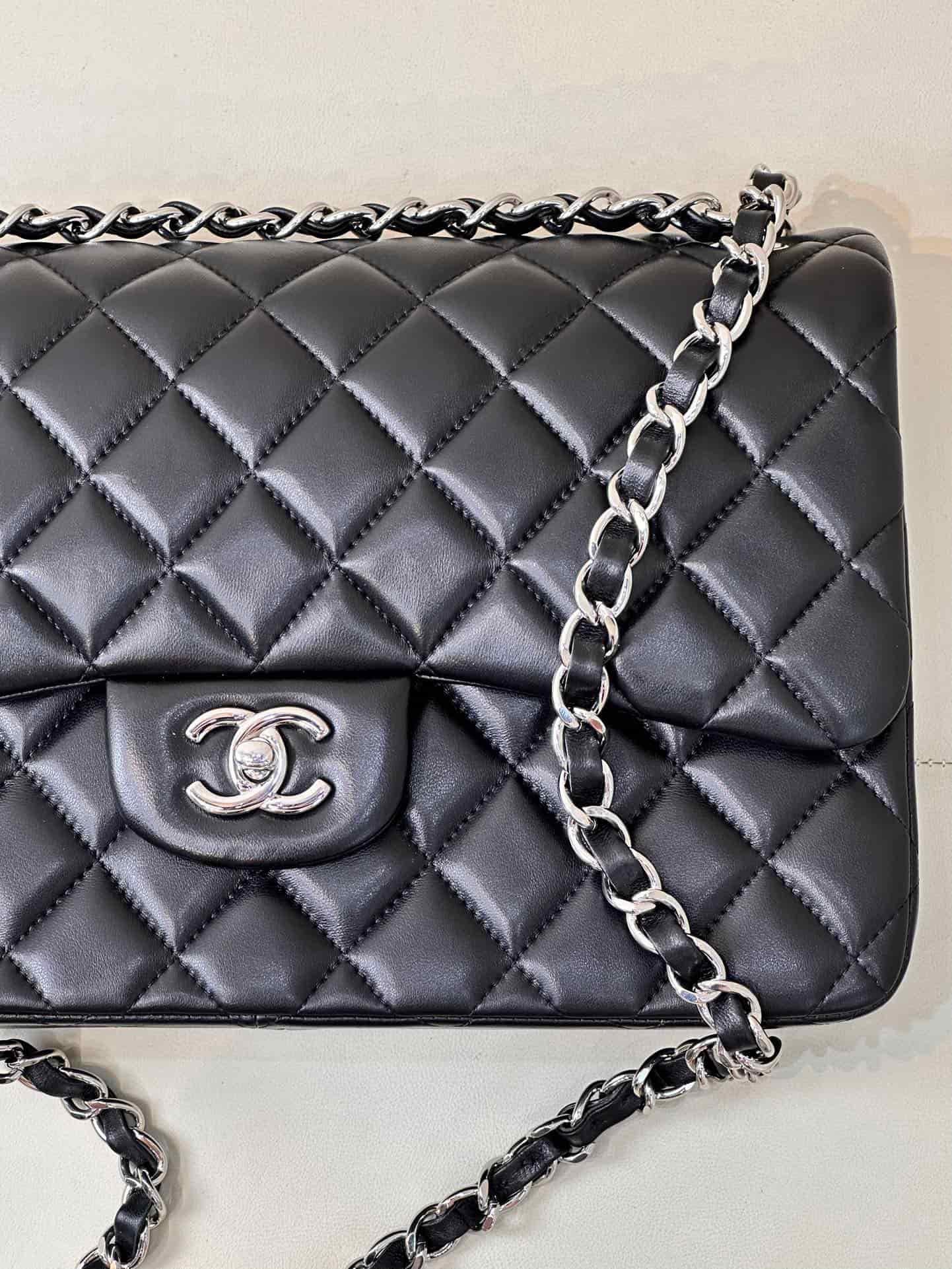 Chanel Large CLASSIC HANDBAG Lambskin Black Silver Metal TOP