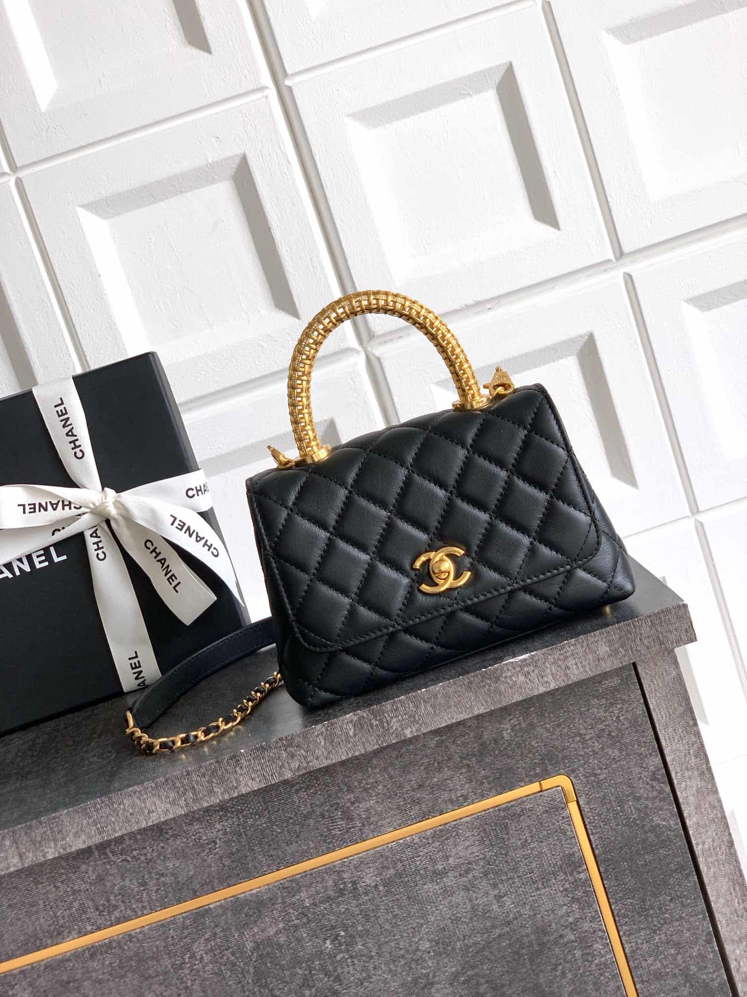 MINI FLAP BAG WITH TOP HANDLE AS2215 Calfskin, Strass & Gold-Tone Metal Black A