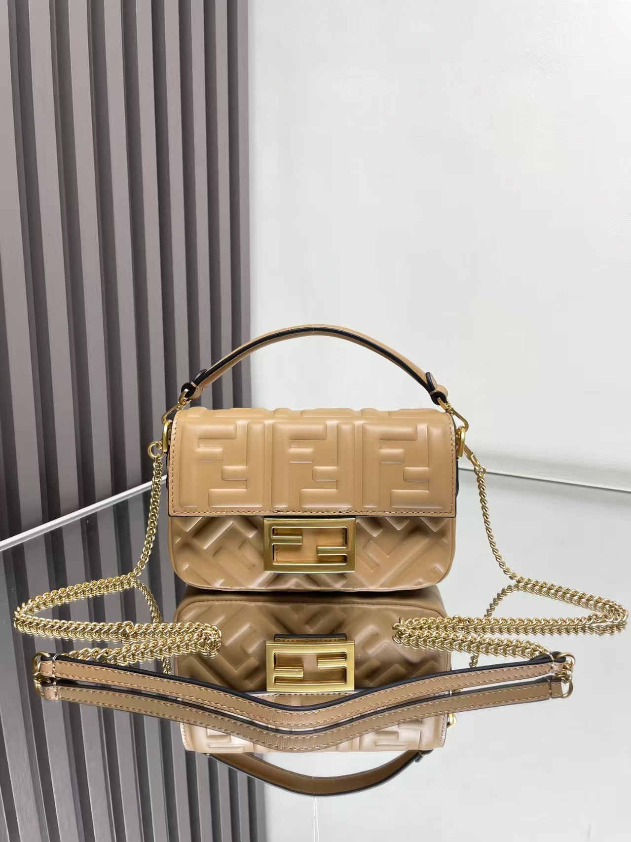 MINI BAGUETTE leather bag beige High
