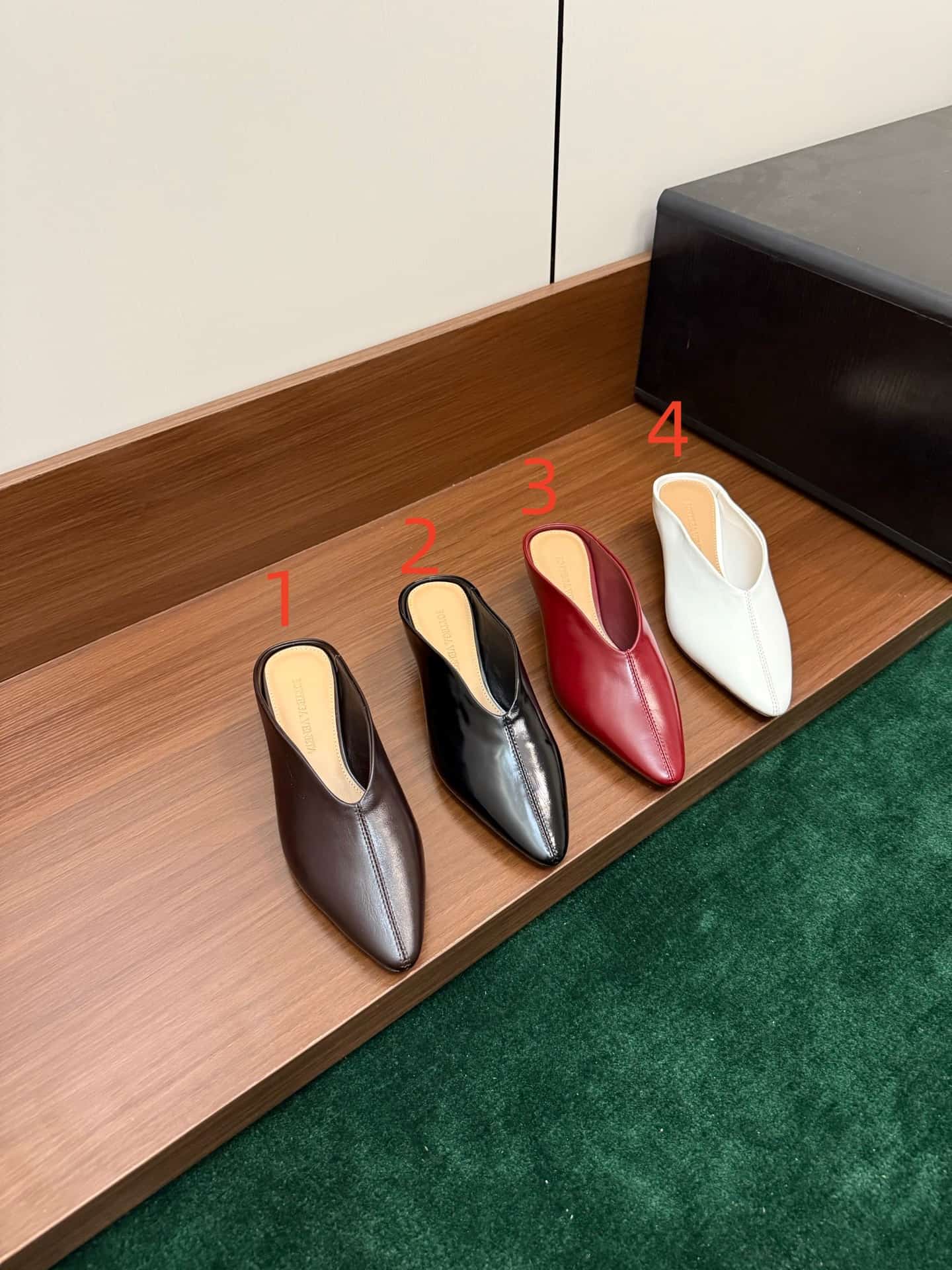 Bottega Veneta Vesta Leather Mules Women