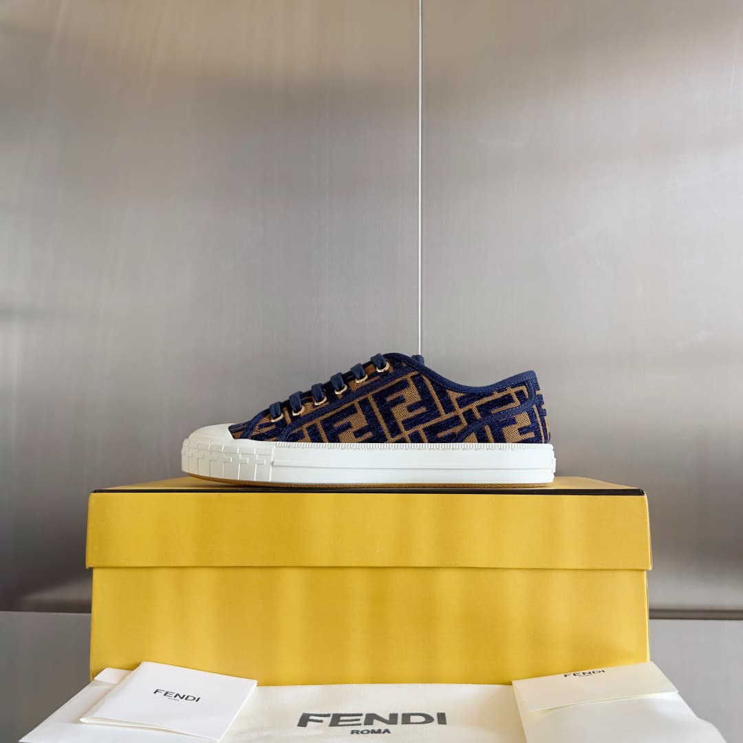 Fendi FF Domino Sneaker Shoes Men Women