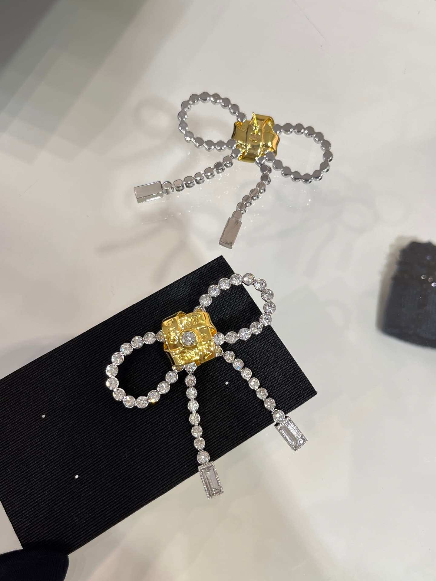 Chanel Ribbon Motif Earrings High