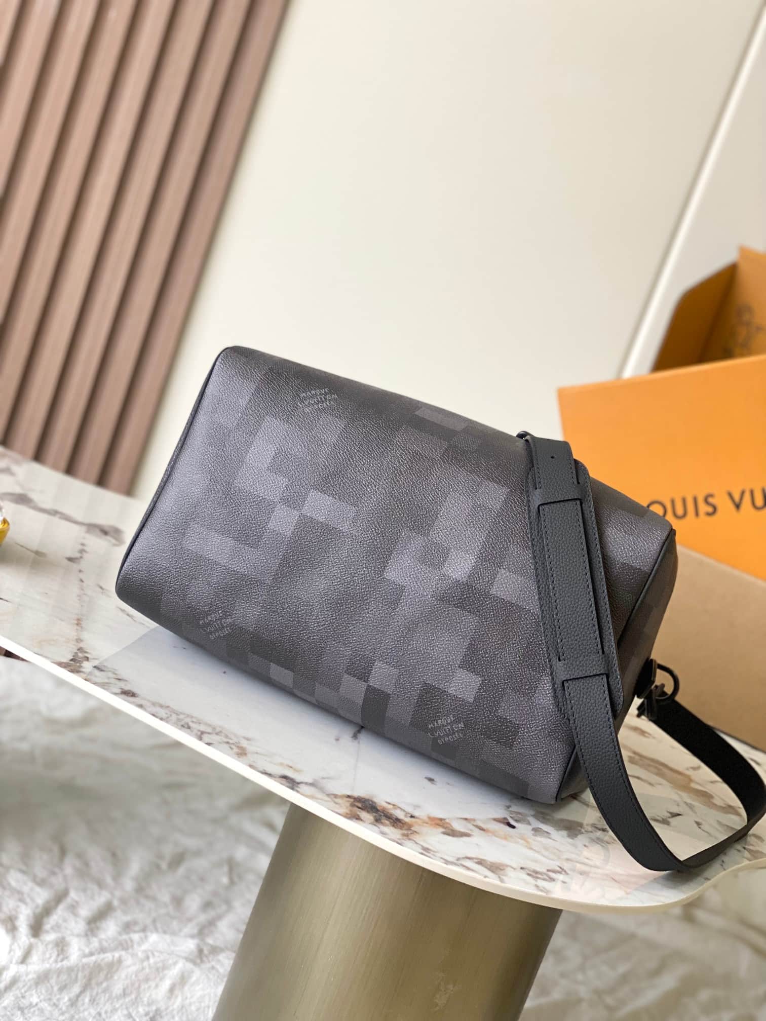 Louis Vuitton Speedy 30 Bandoulière Black Damoflage coated canvas M28977 TOP