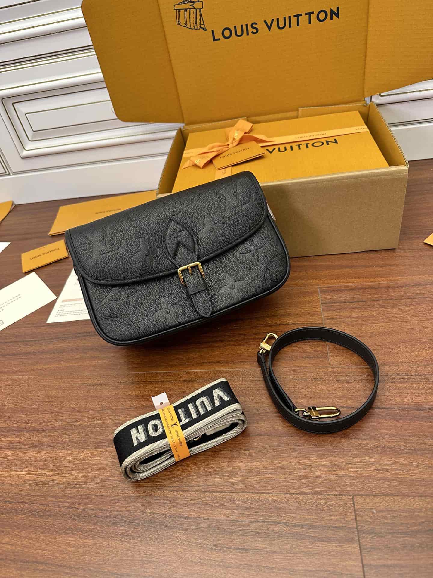 Louis Vuitton Diane Monogram Empreinte Leather M46386 Top