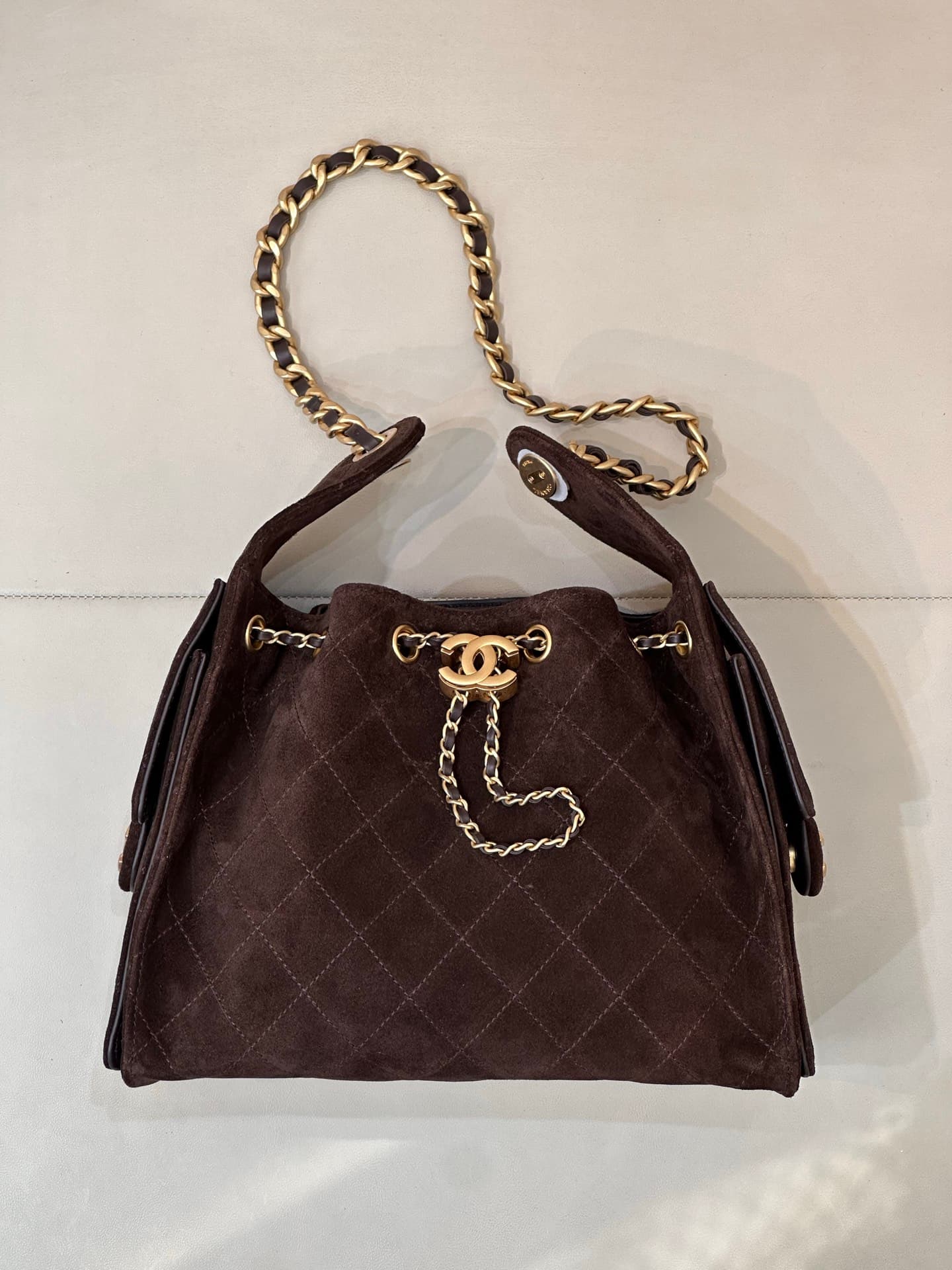 Chanel 25 Small Hobo handbag AS5293 Suede &Gold-tone Metal Coffee TOP