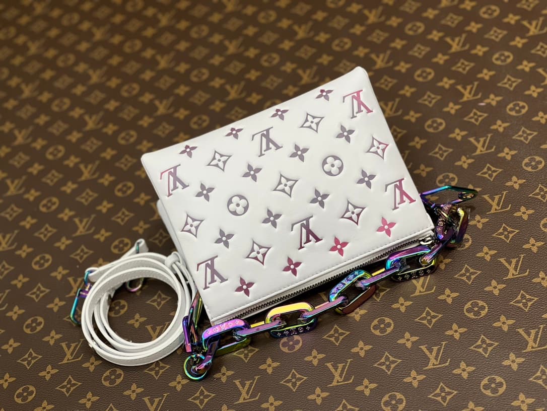 Louis Vuitton Coussin BB handbag in white puffy lambskin M23617 High