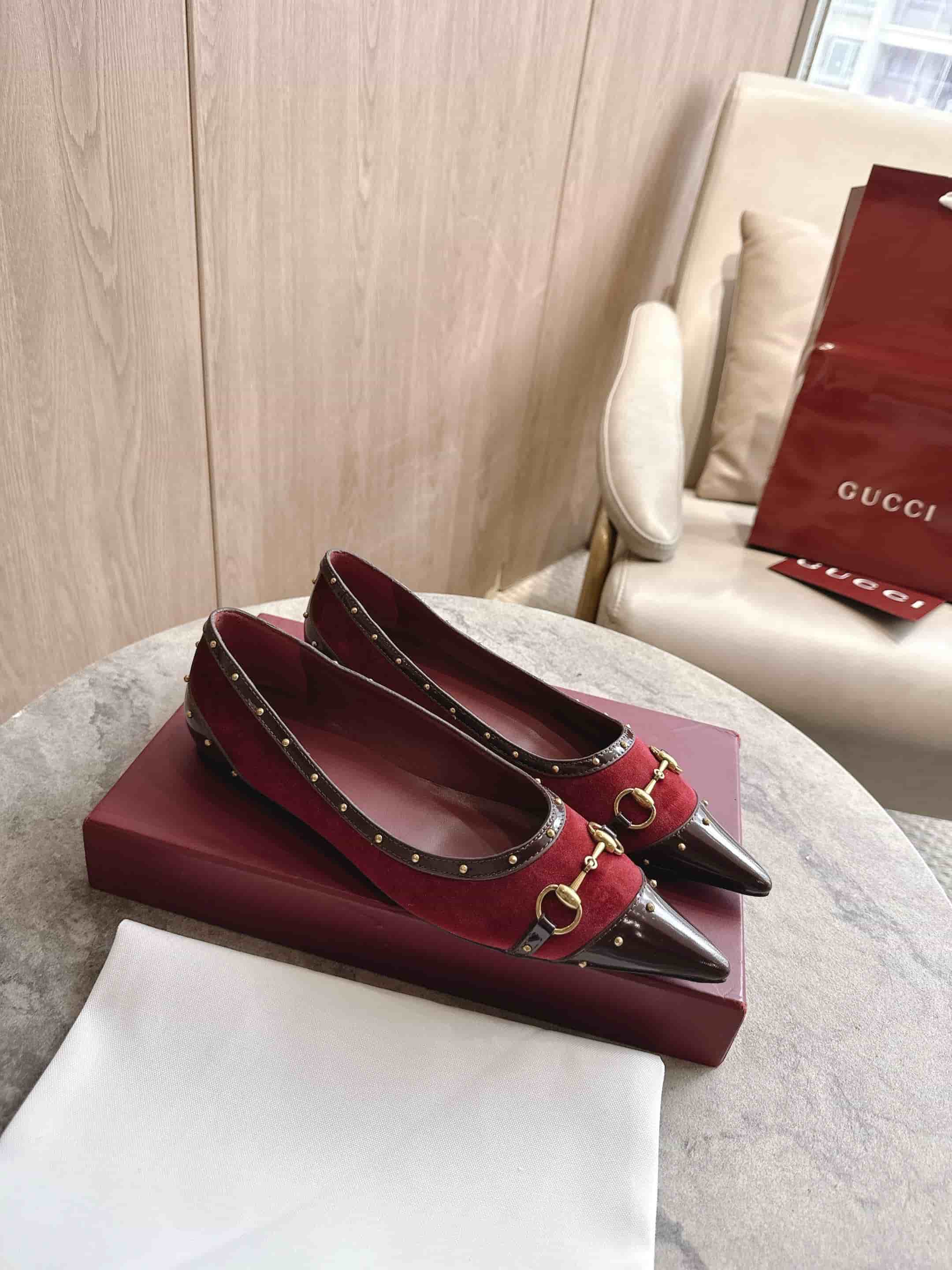 Gucci Savoy Ballerina Flat Shoes Women