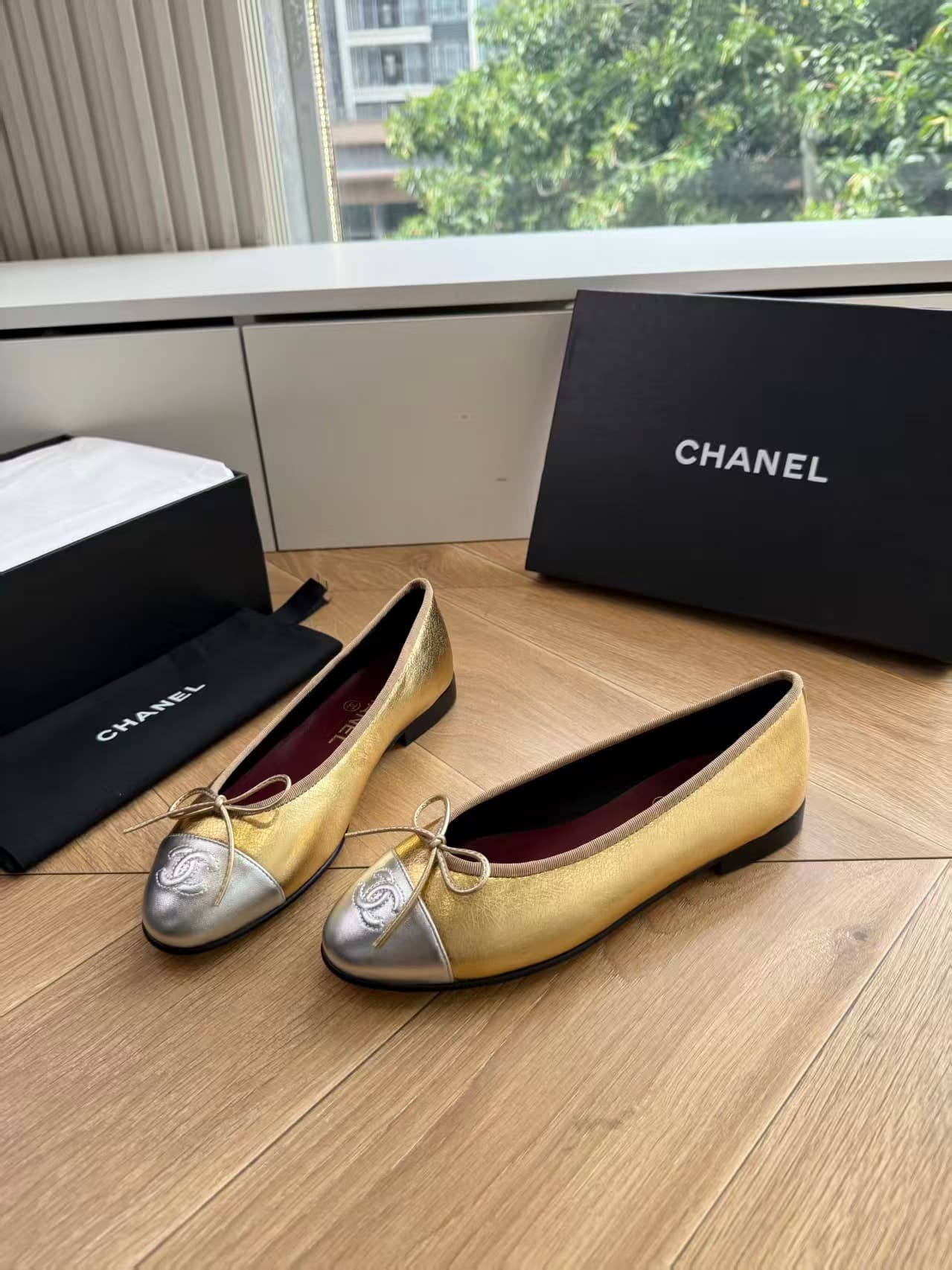 Chanel Calfskin CC Cap Toe Ballerina Flats