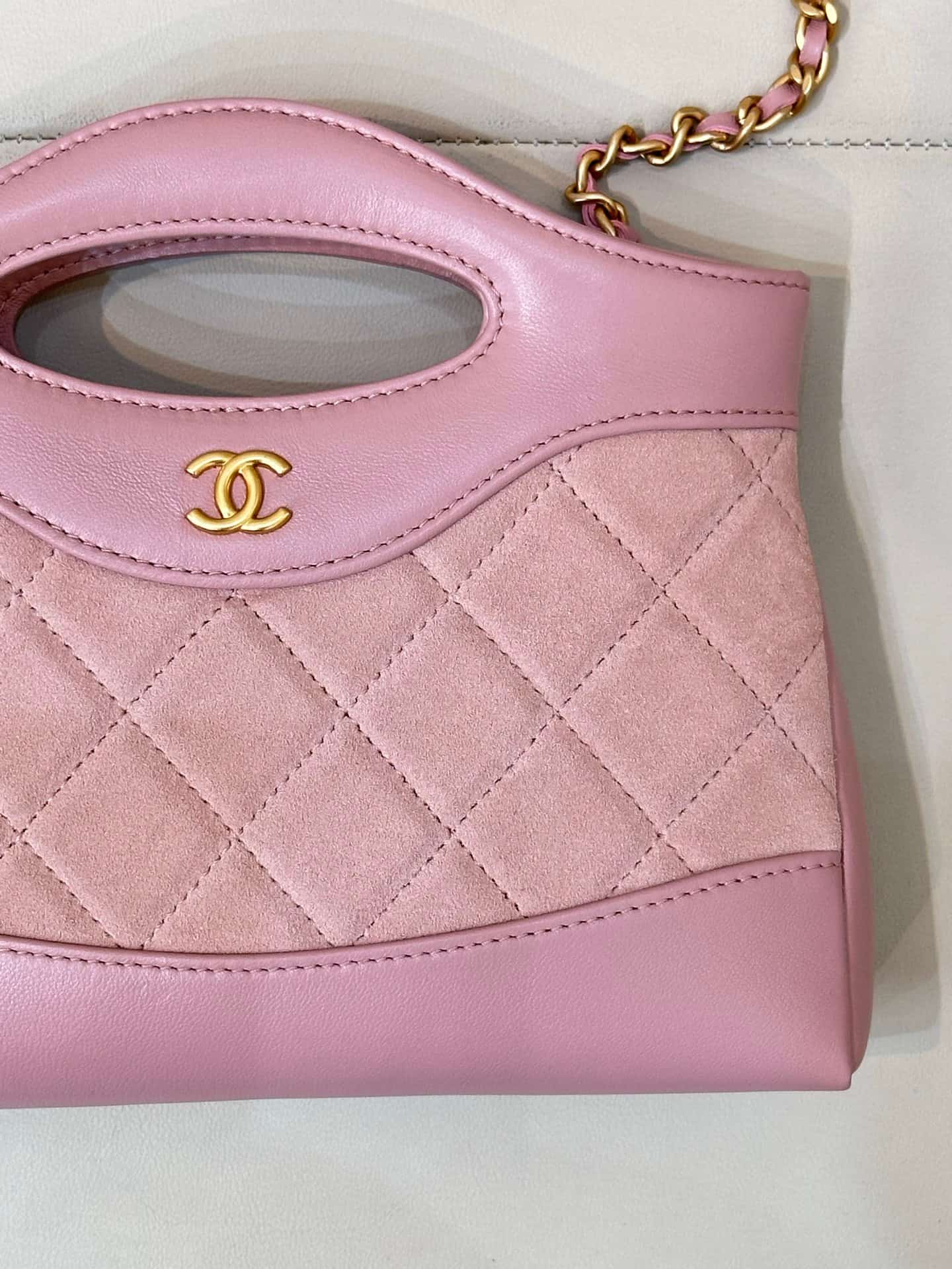 Chanel Clutch with chain Suede & Gold-Tone Metal AP3656 Pink TOP