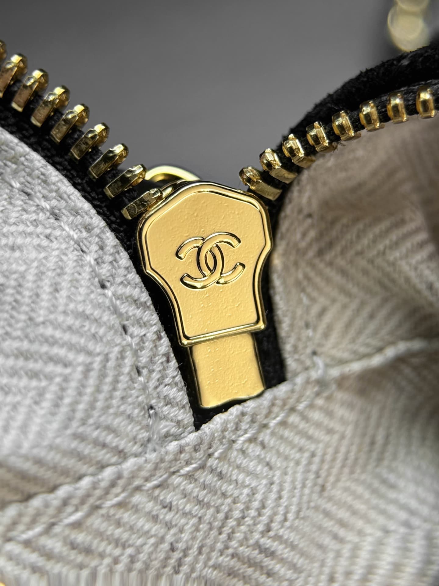 Chanel Maxi Camera Case Suede Calfskin & Gold Metal Black AS6443 A