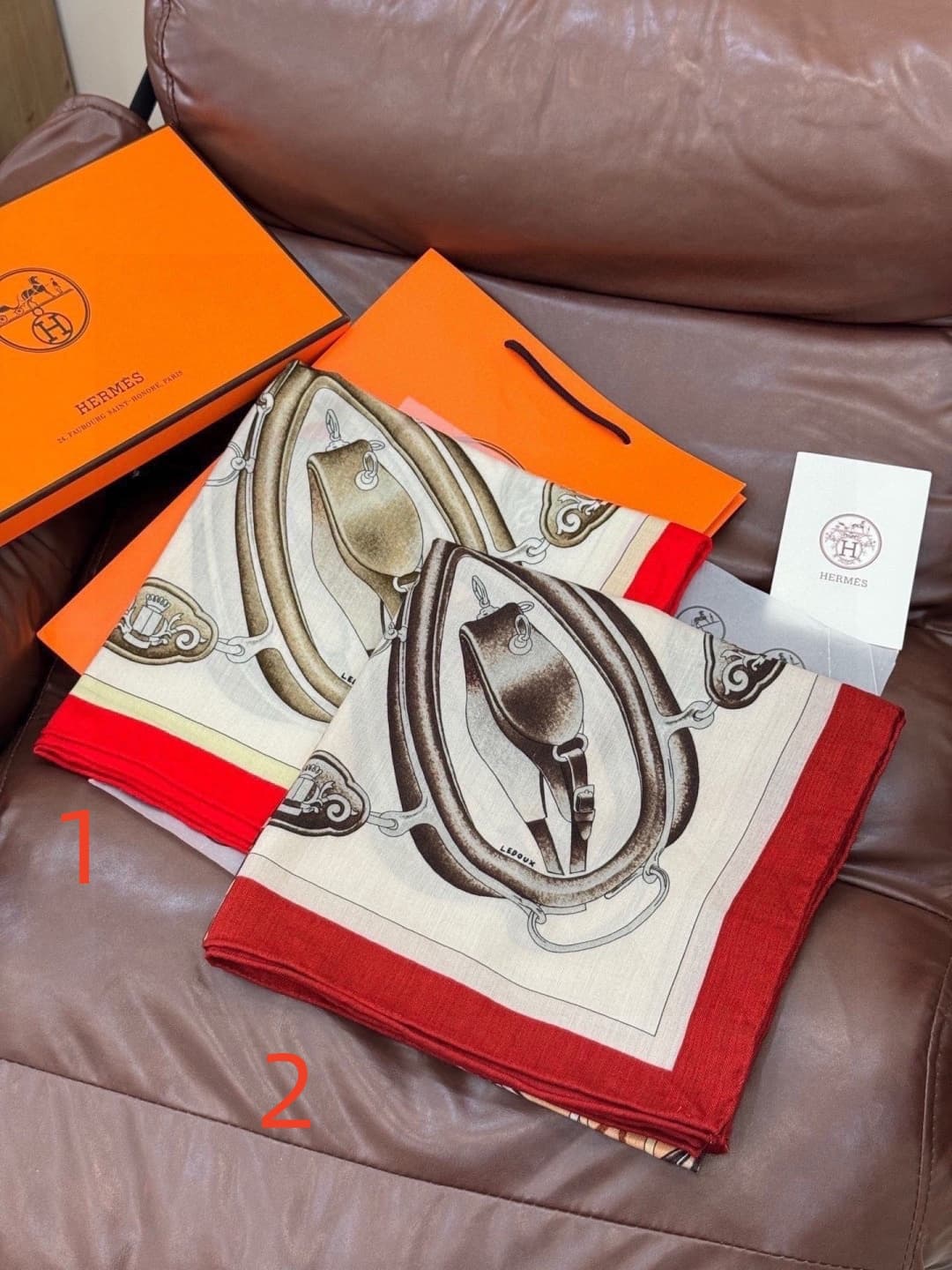 Hermes Attelage en Arbalete forever scarf