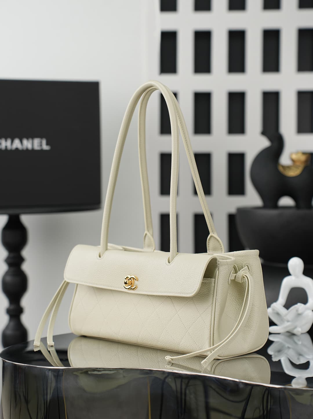 Chanel SMALL SHOPPING BAG Grained Calfskin & Gold-Tone Metal off white AS6288 A