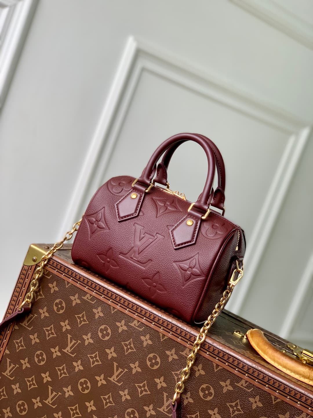 Louis Vuitton SPEEDY BANDOULIÈRE 20 Embossed grained cowhide leather M58953 Wine Red High