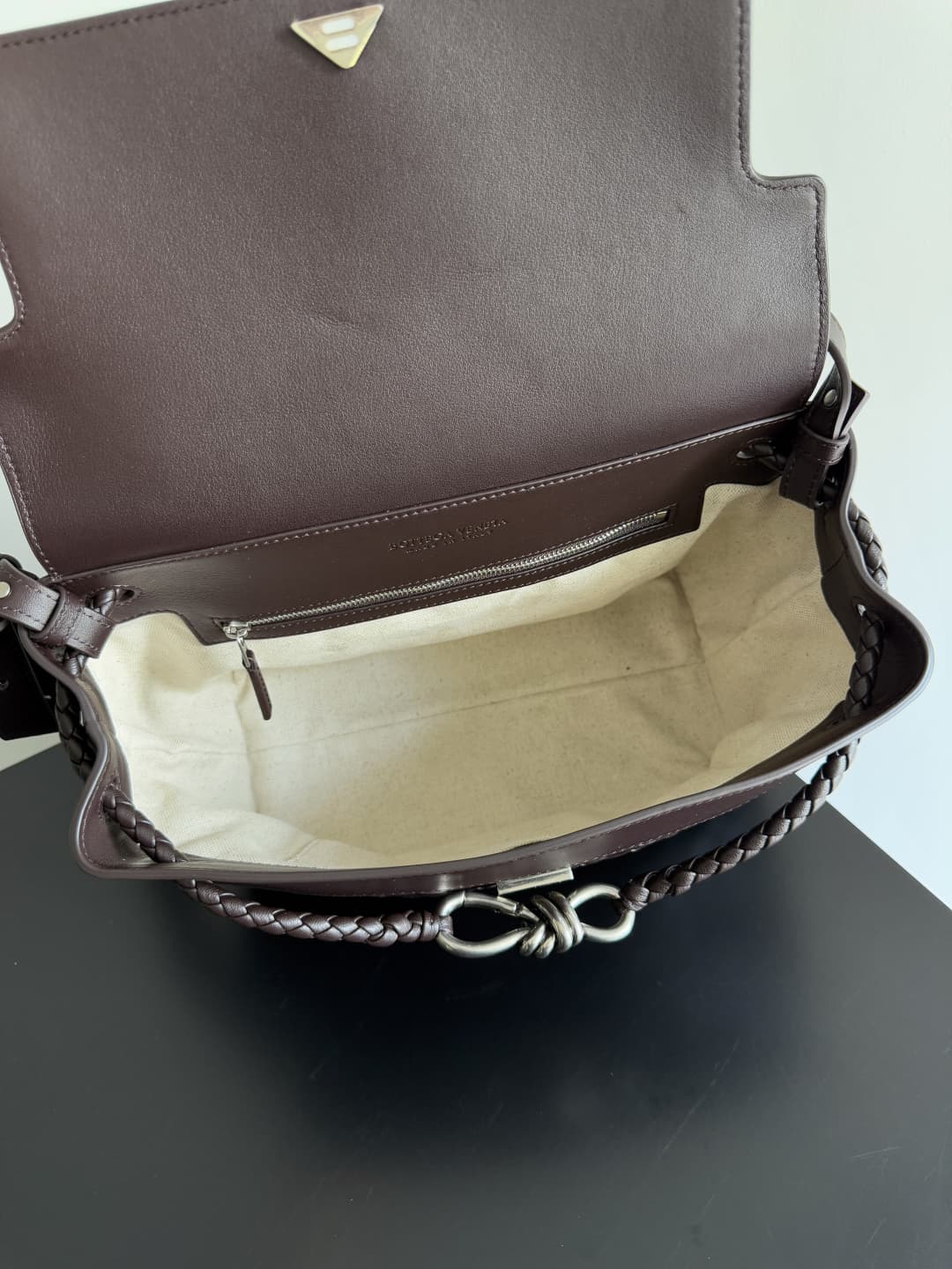 Small Andiamo Messenger Top