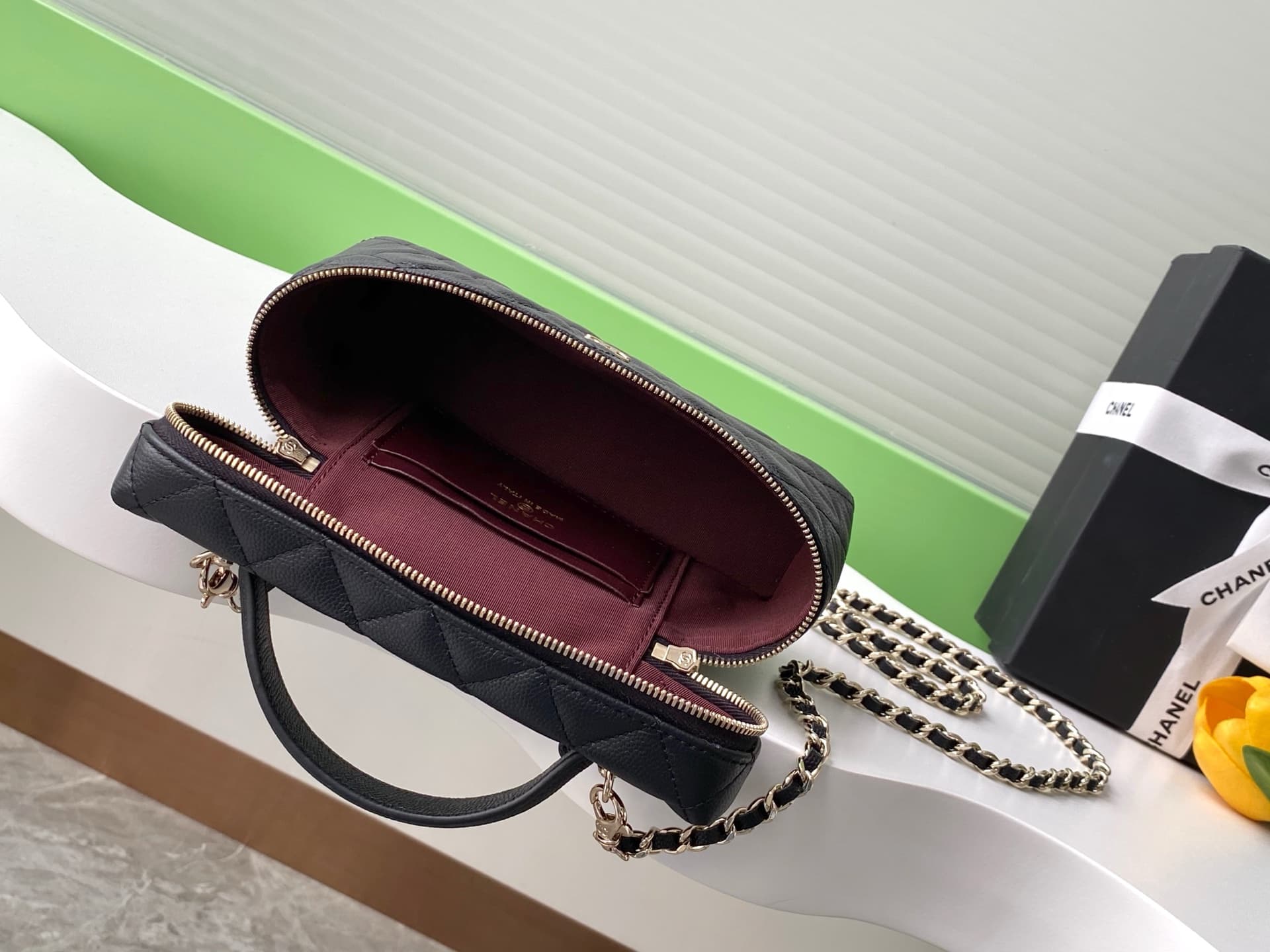 Chanel VANITY WITH CHAIN AP4407 Grained Calfskin & Gold-Tone Metal Black A