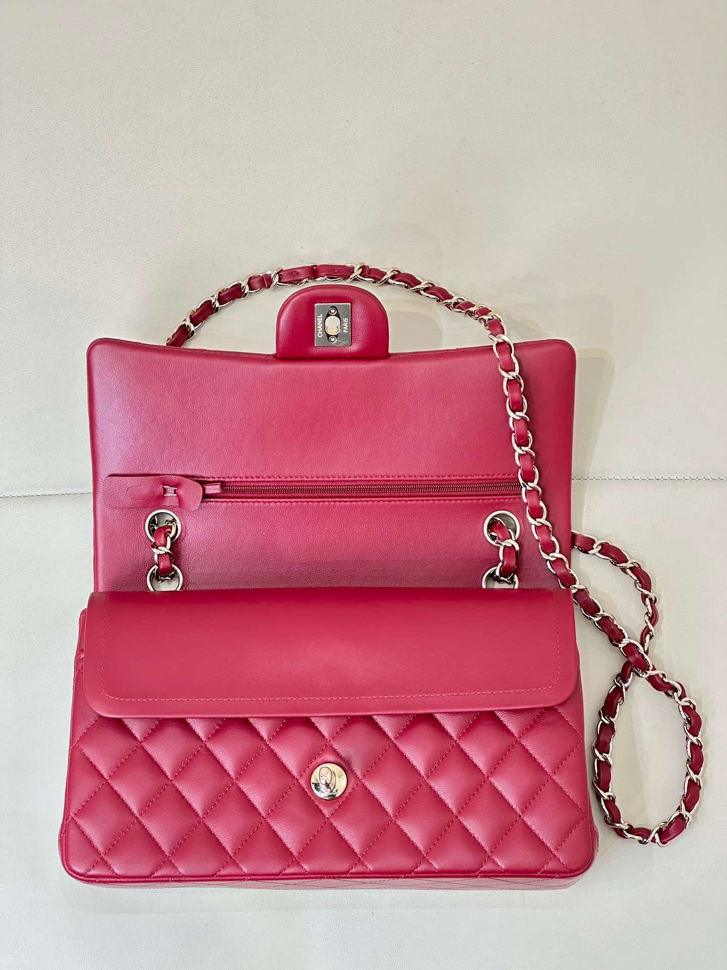 Chanel Medium CLASSIC HANDBAG Lambskin Gold-Tone Metal Burgundy TOP