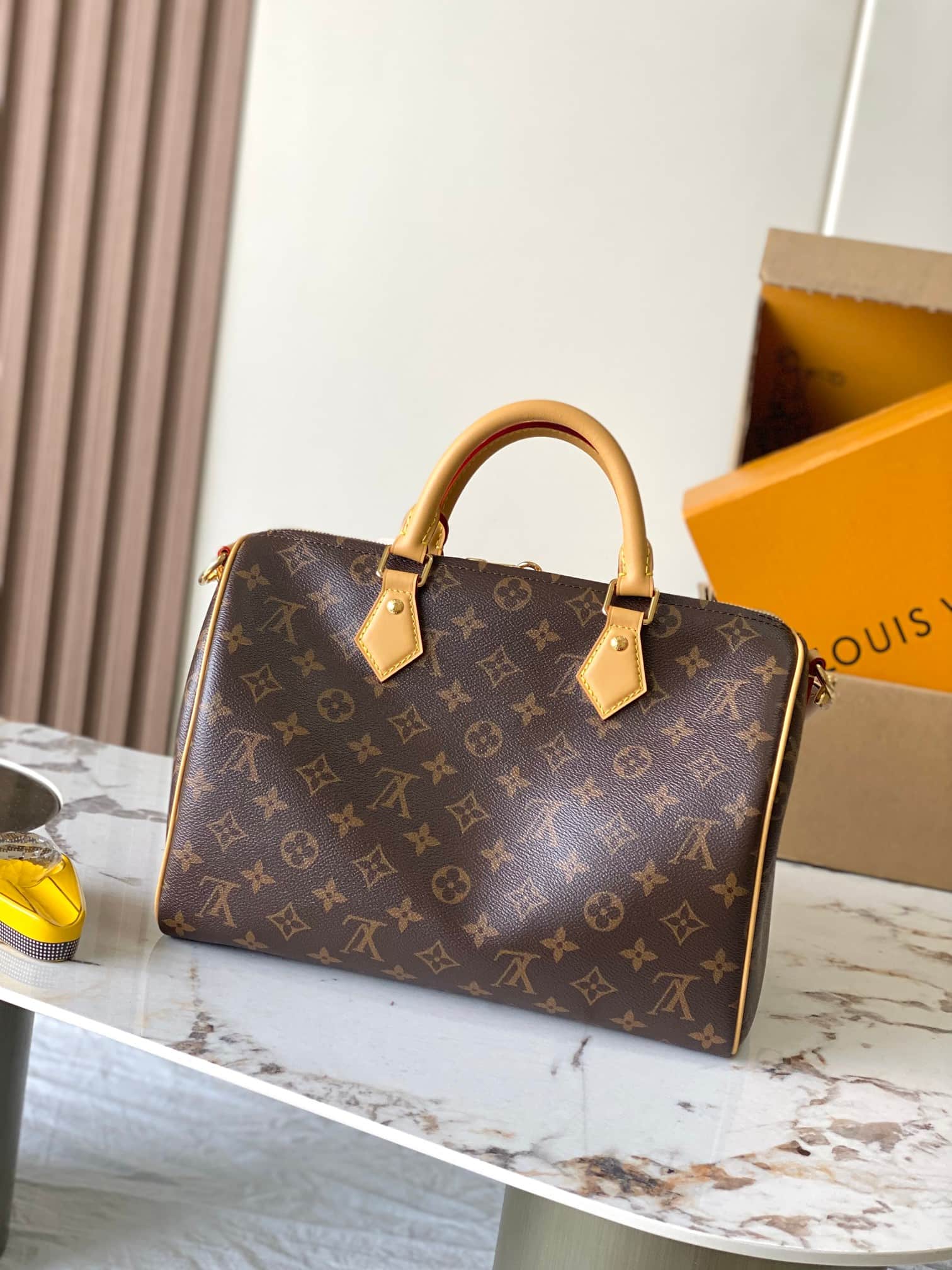 Louis Vuitton Speedy 30 Soft Monogram Coated canvas M26498 TOP