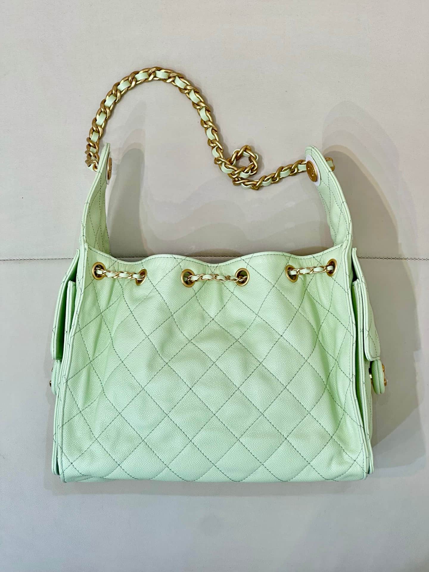Chanel 25 Small Hobo handbag AS5293 Grained Calfskin & Gold-tone Metal Green TOP
